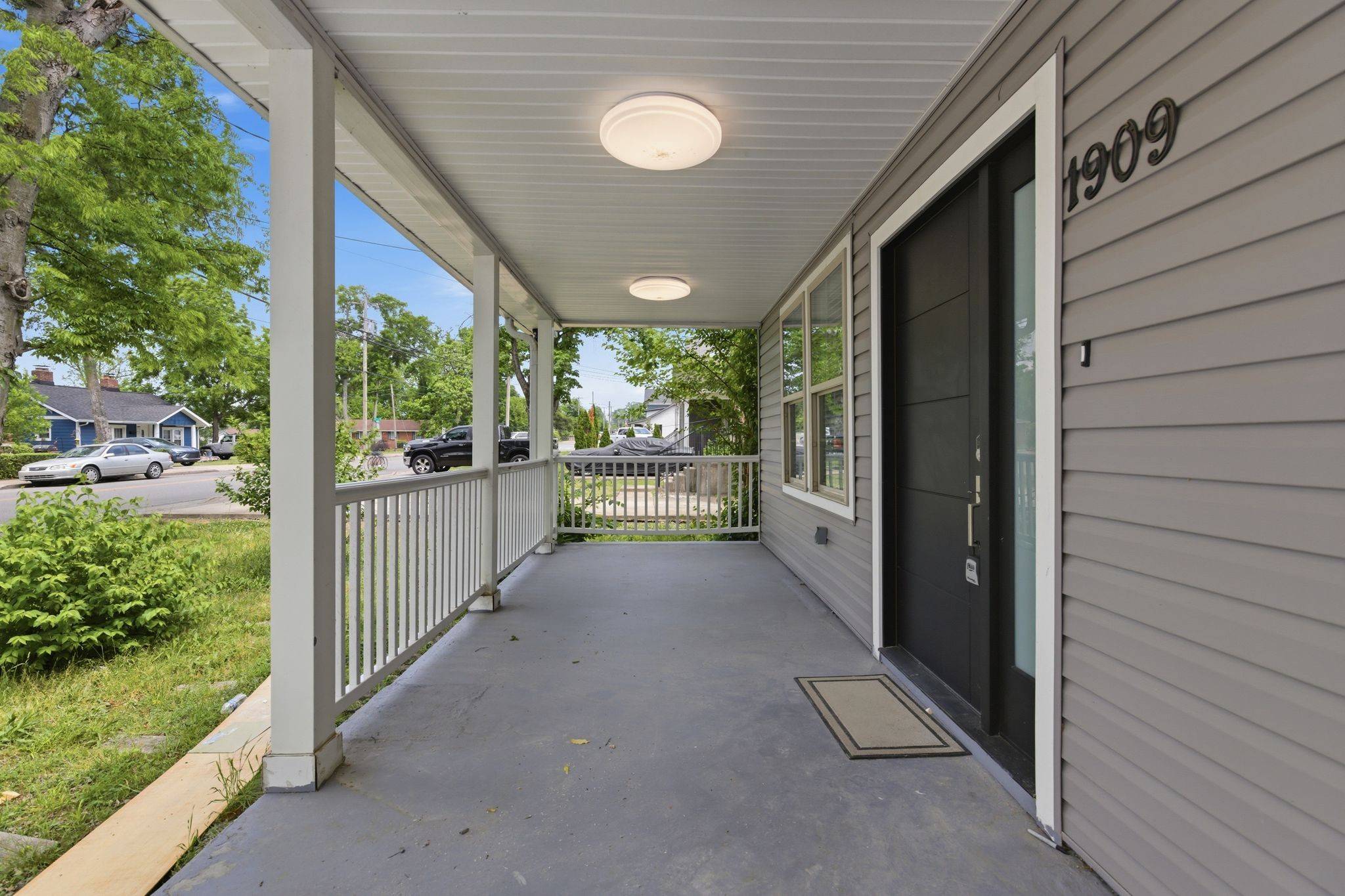 1909 Heiman St, Nashville, TN 37208