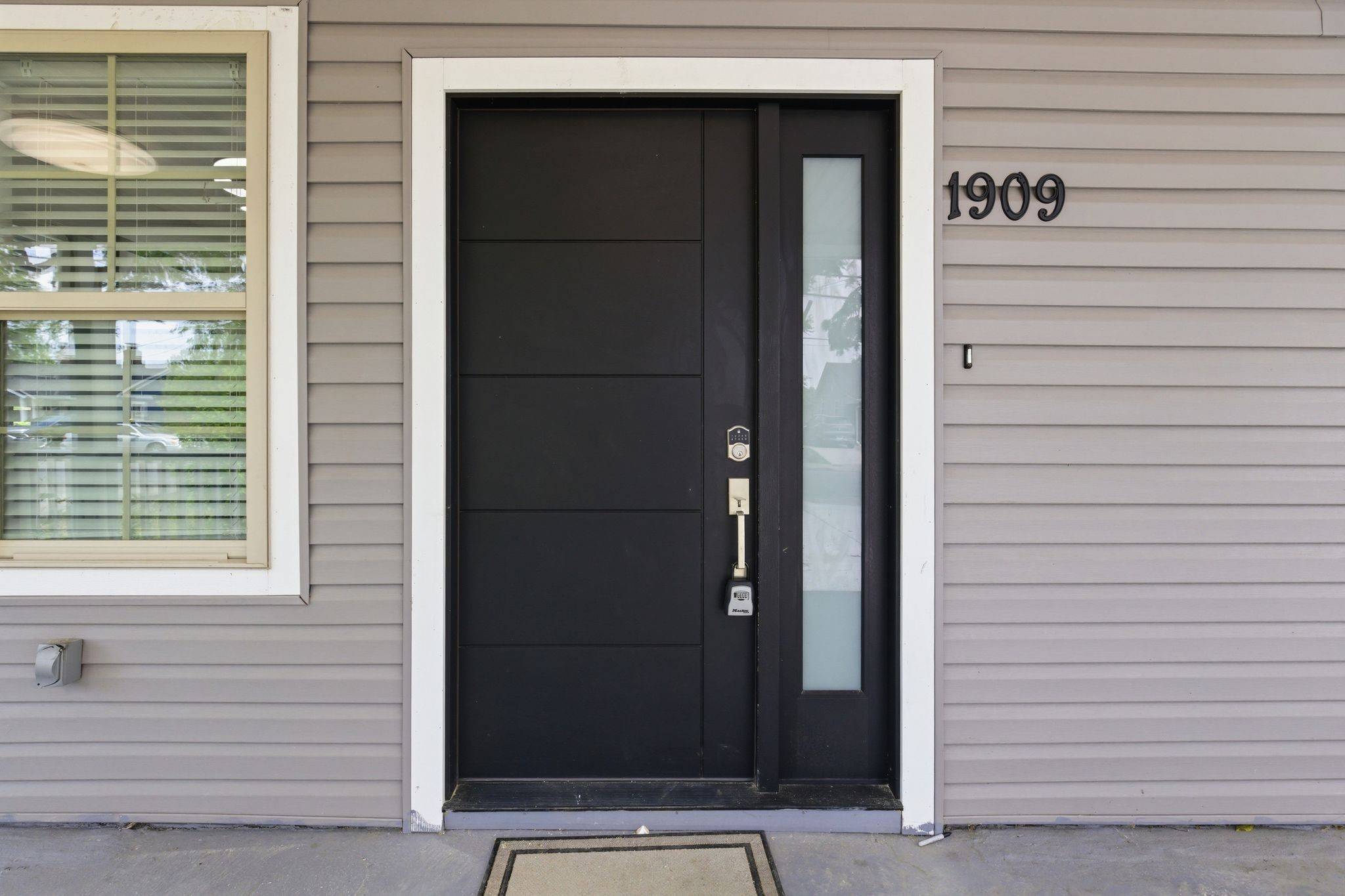 1909 Heiman St, Nashville, TN 37208
