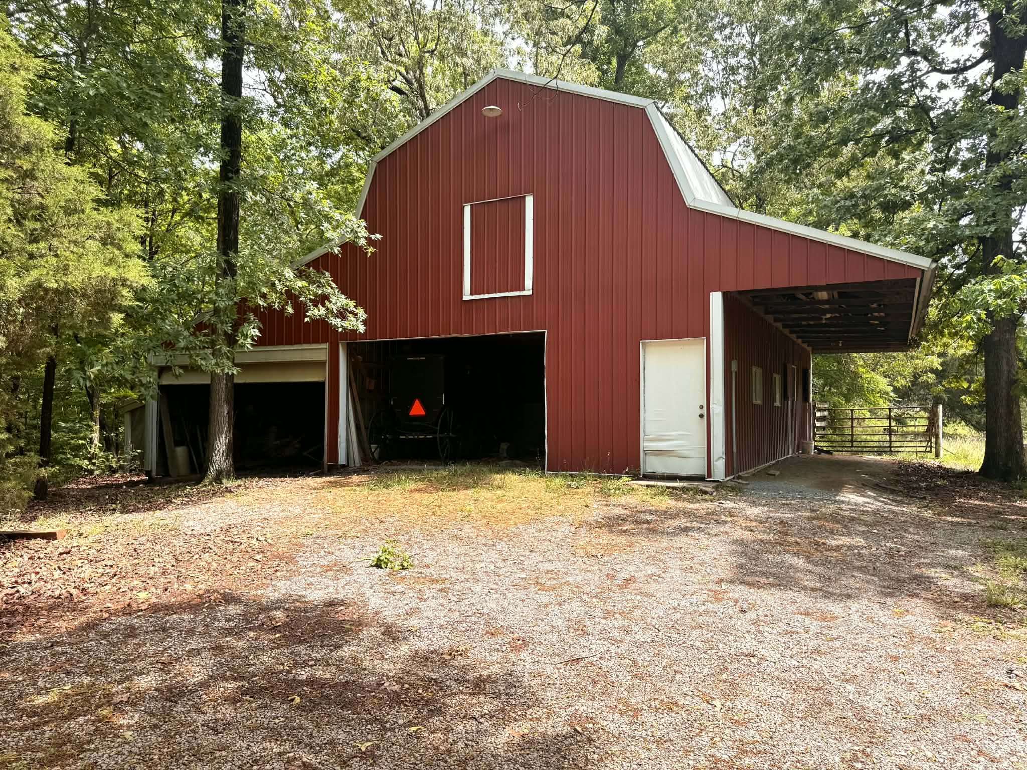1950 Poole Mill Rd, Crofton, KY 42217