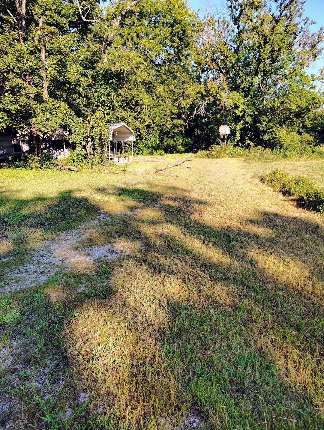 6760 Newstead Rd, Hopkinsville, KY 42240