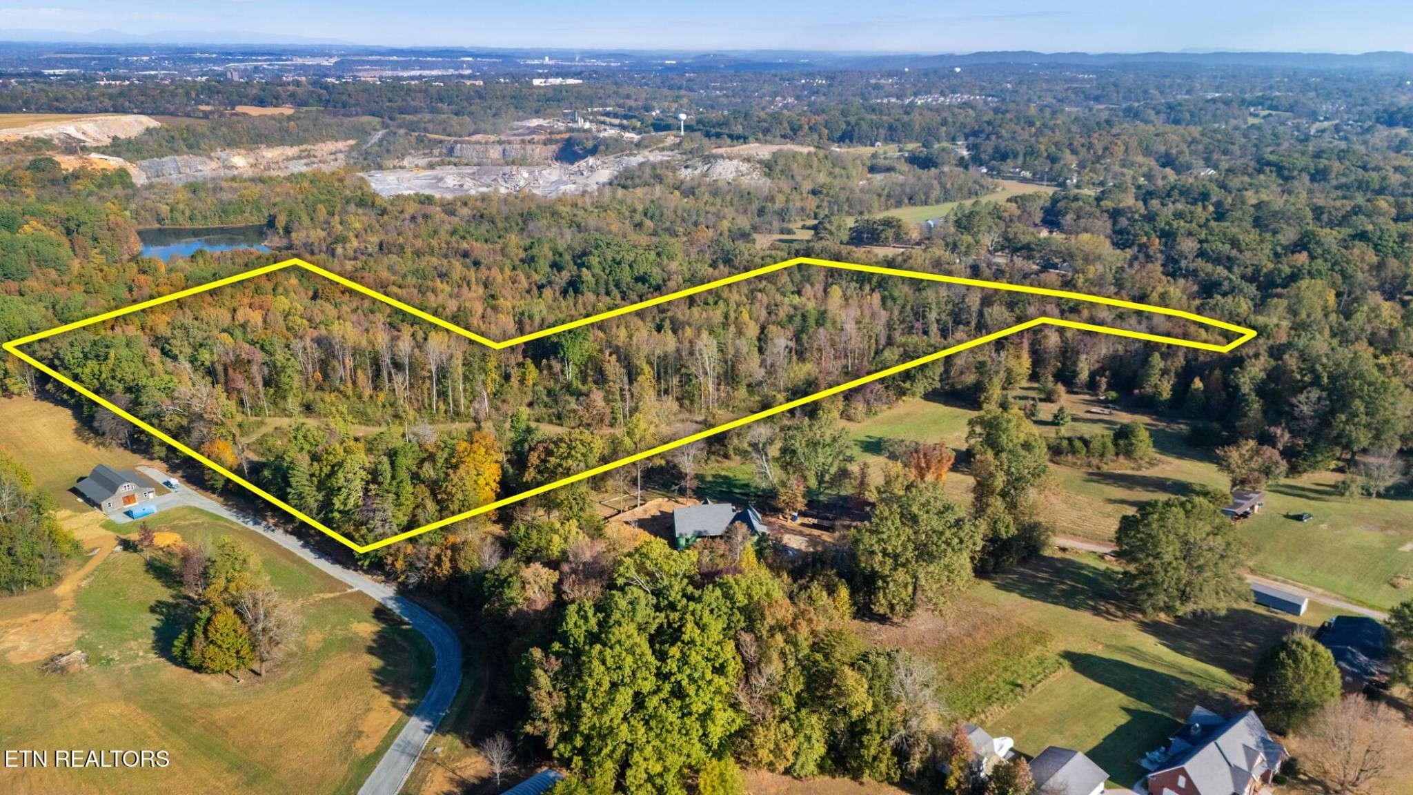 209 Ridge Rd, Maryville, TN 37803