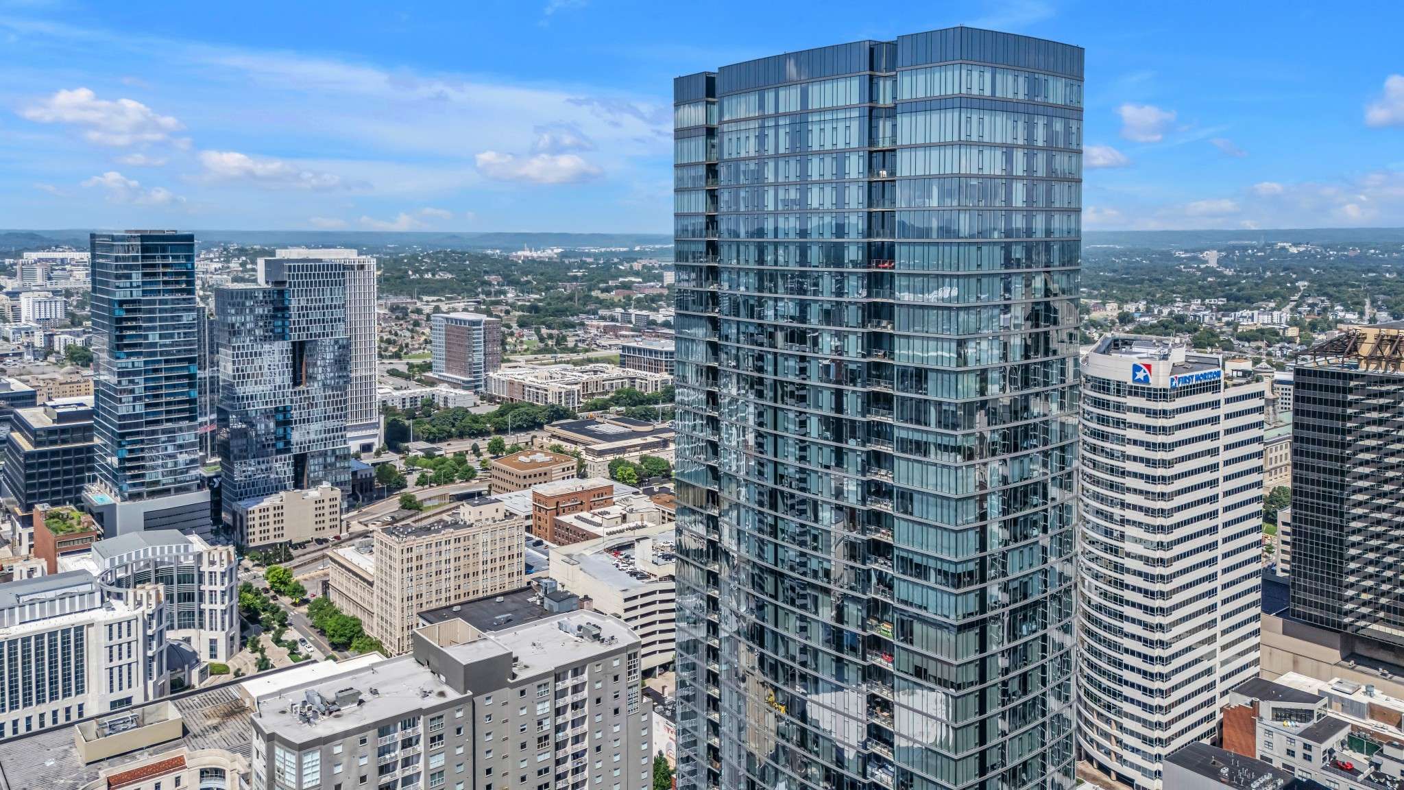 515 Church St #4002, Nashville, TN 37219