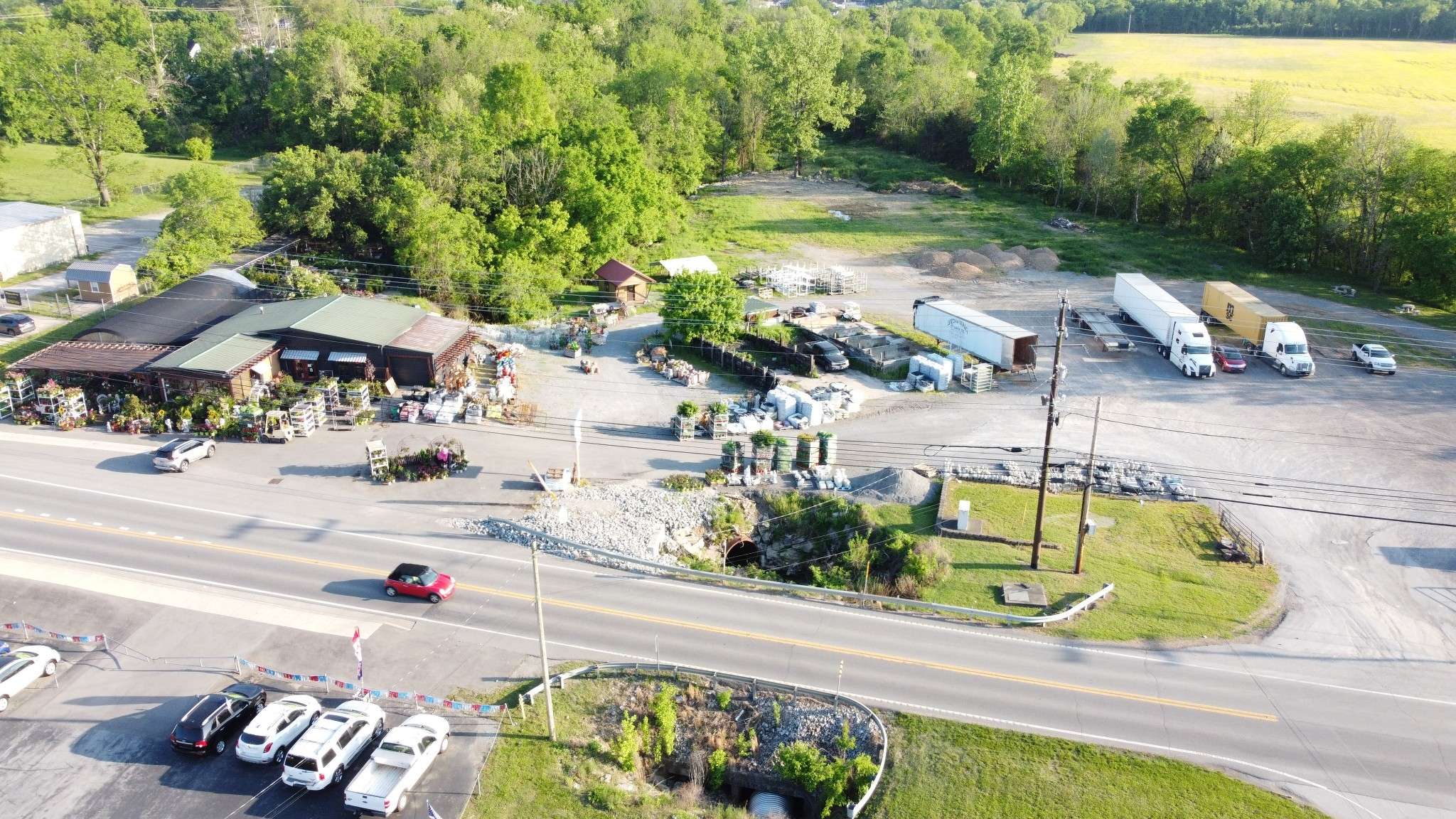 113 McMurry Blvd #W, Hartsville, TN 37074