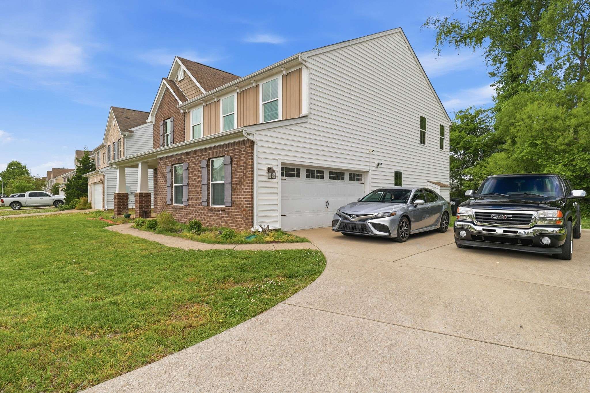 3047 Morning Mist Ct, Murfreesboro, TN 37128