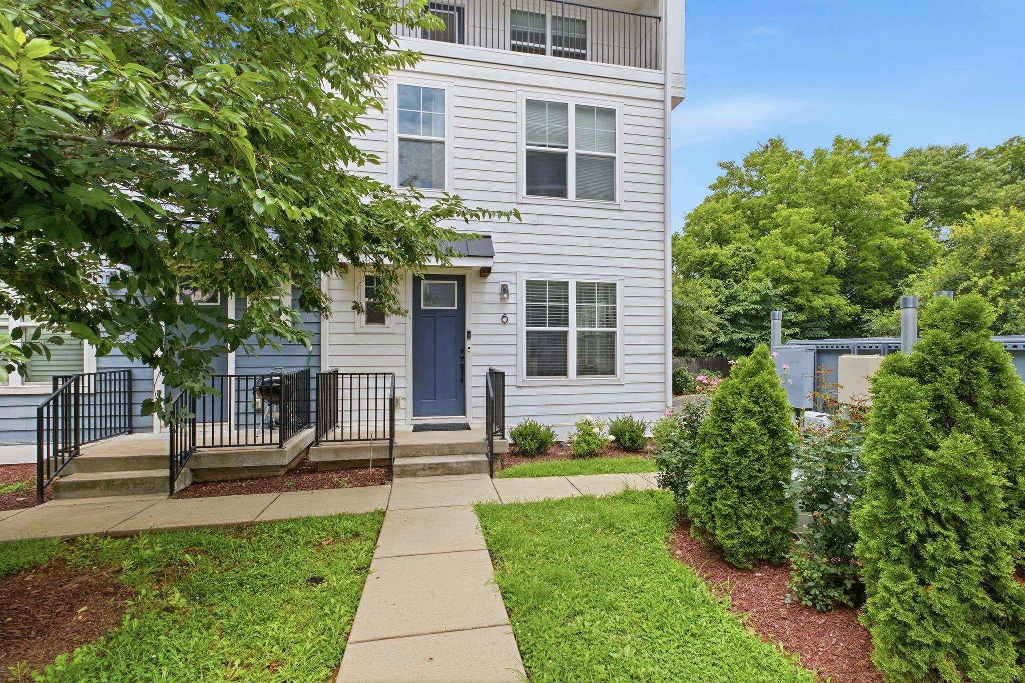 105 Duke St #6, Nashville, TN 37207