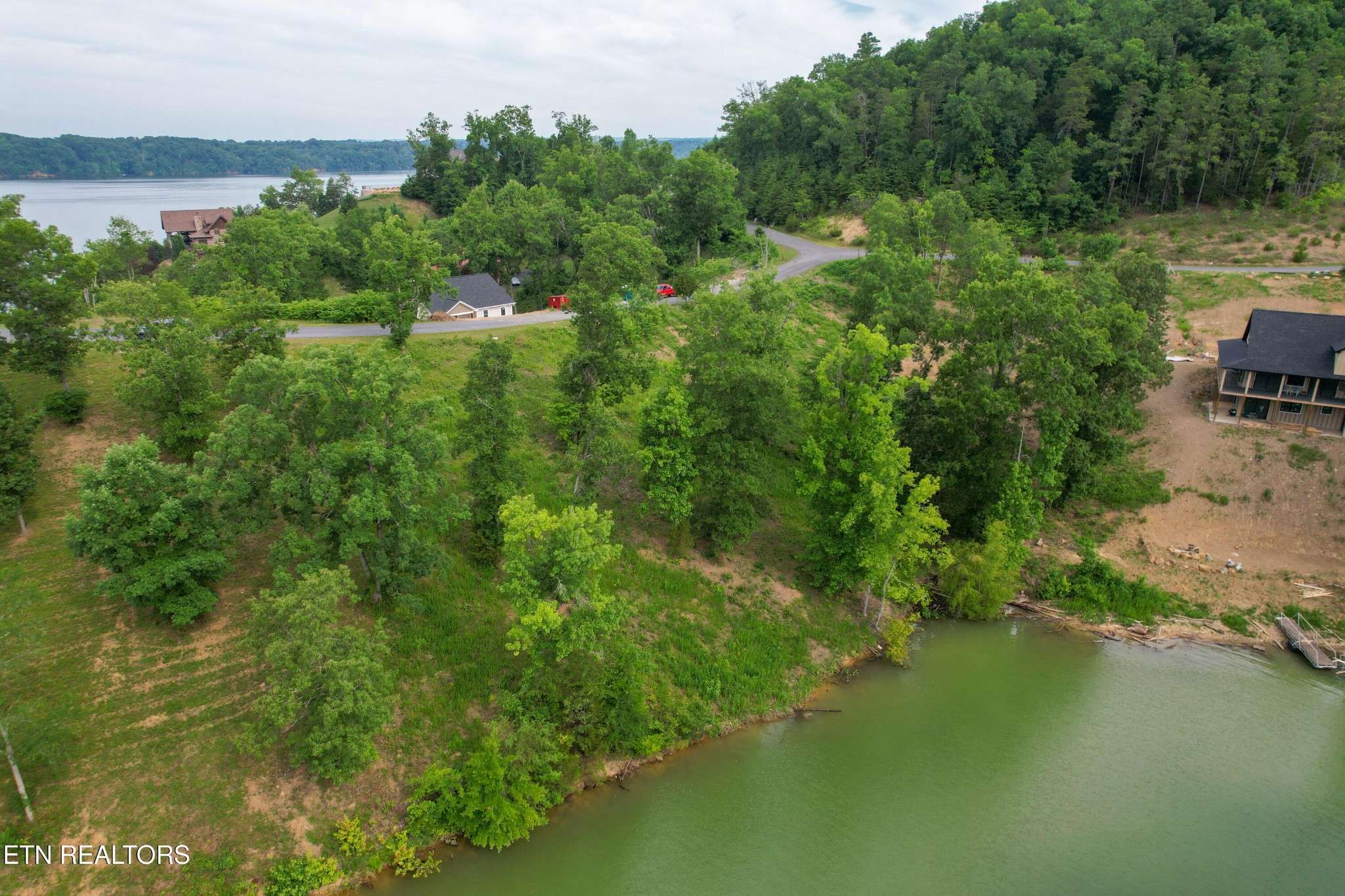44 Stone Harbor Drive, Dandridge, TN 37725