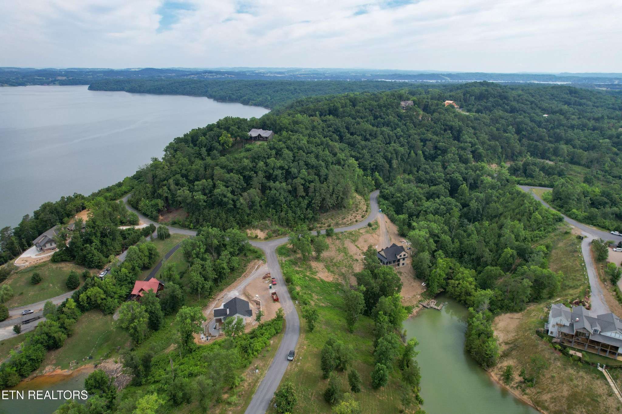44 Stone Harbor Drive, Dandridge, TN 37725