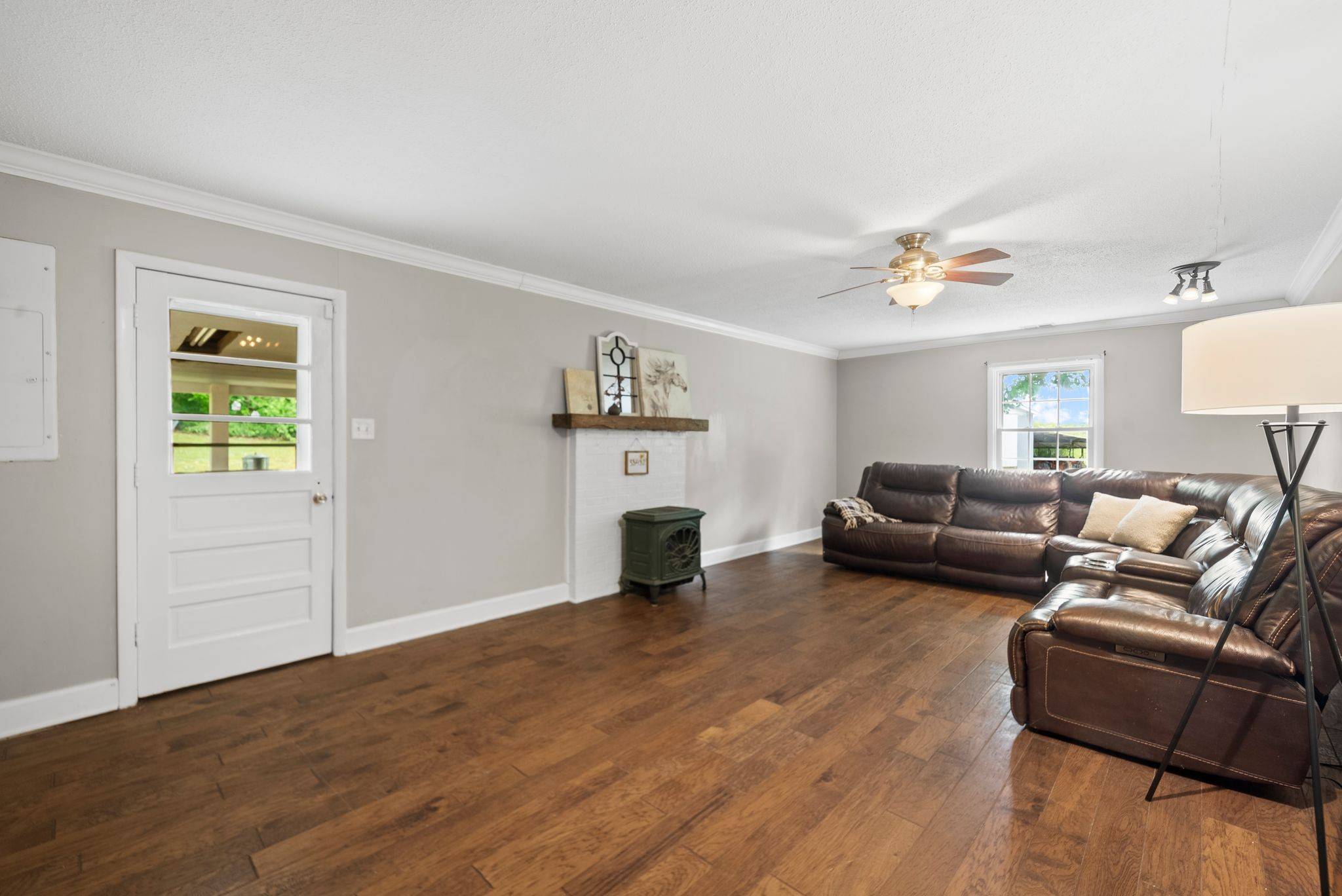 2580 Santa Fe Pike, Santa Fe, TN 38482