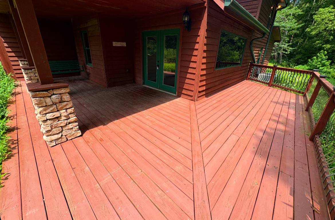 140 Carver Hollow Rd, Pleasant Shade, TN 37145