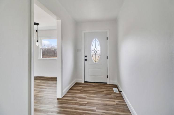 106 Dearman St, Smithville, TN 37166