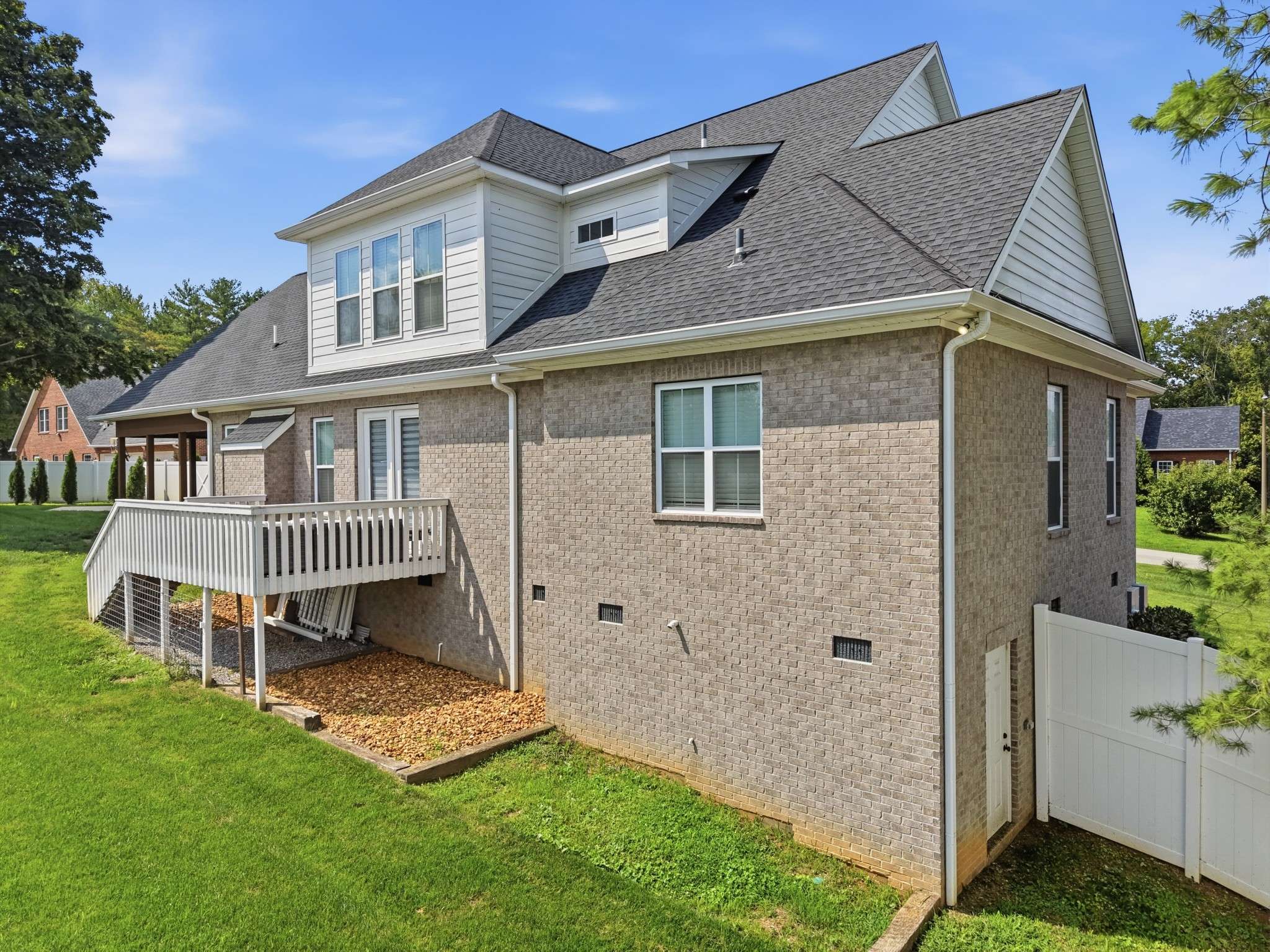 2109 Boxwood Cir, Cookeville, TN 38506