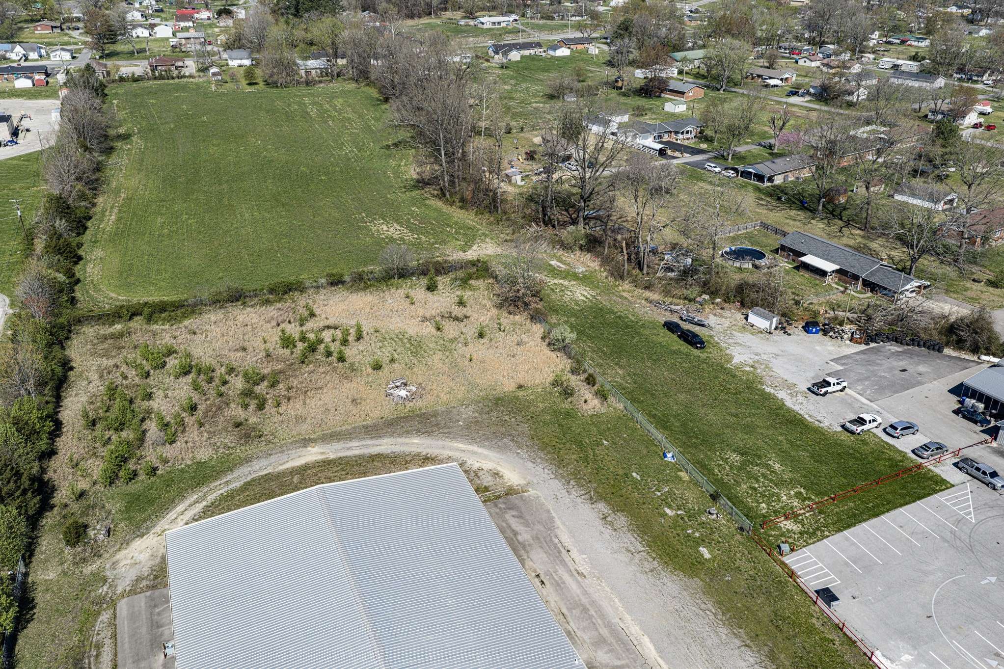 2201 W Everly Brothers Blvd, Powderly, KY 42367