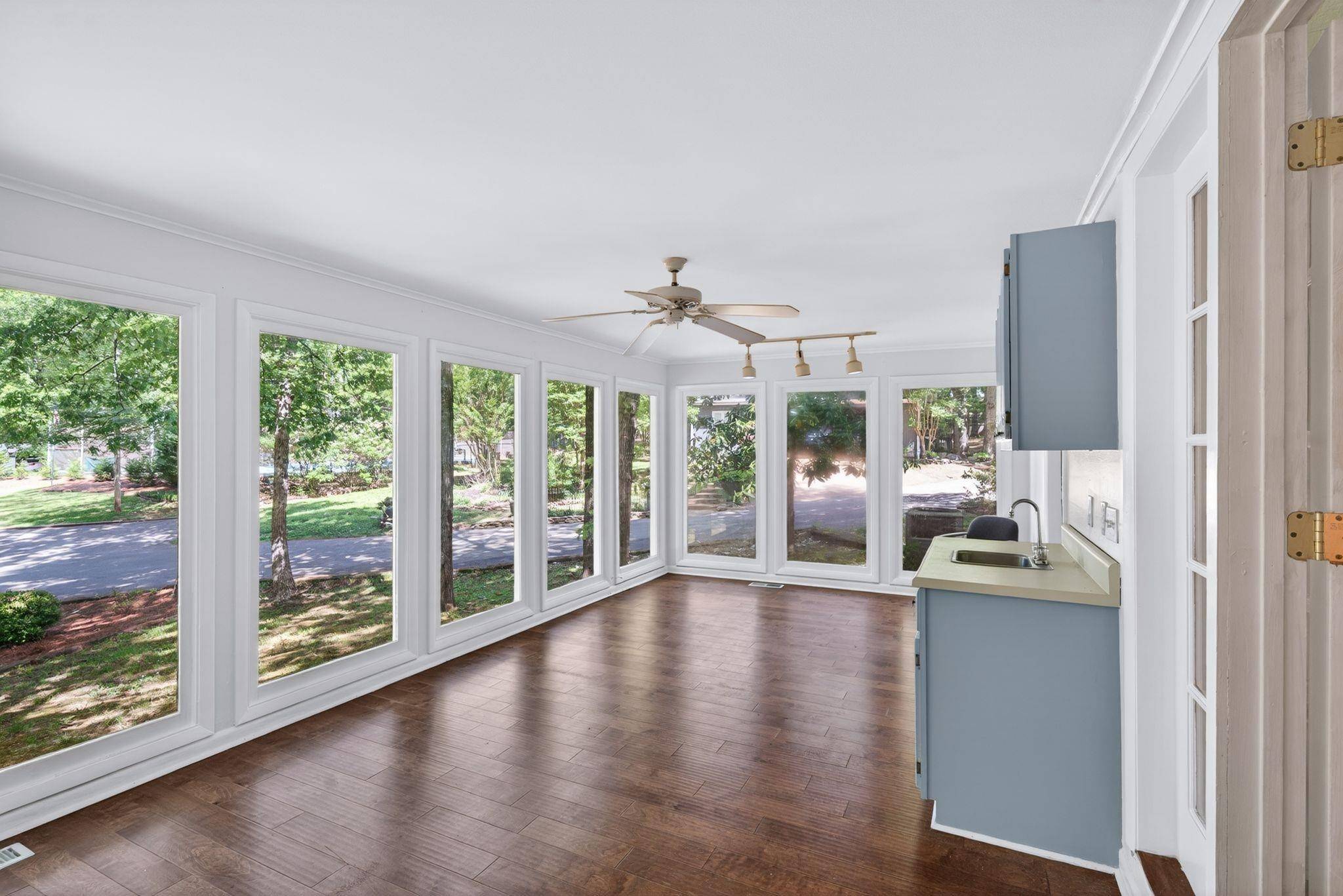 1104 N PARKWAY ST #37, Jackson, TN 38305