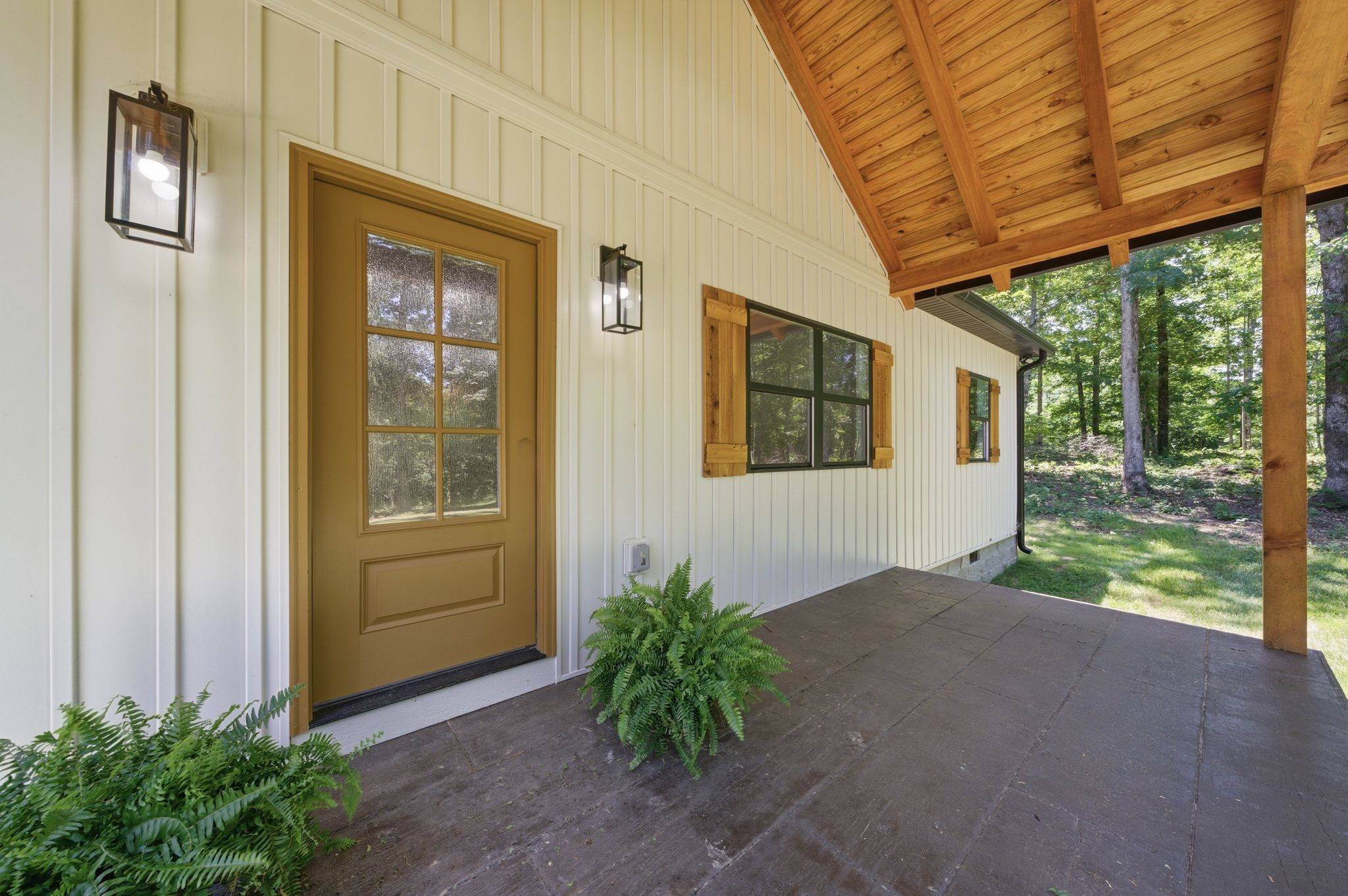 700 Hillcrest Rd, Waverly, TN 37185