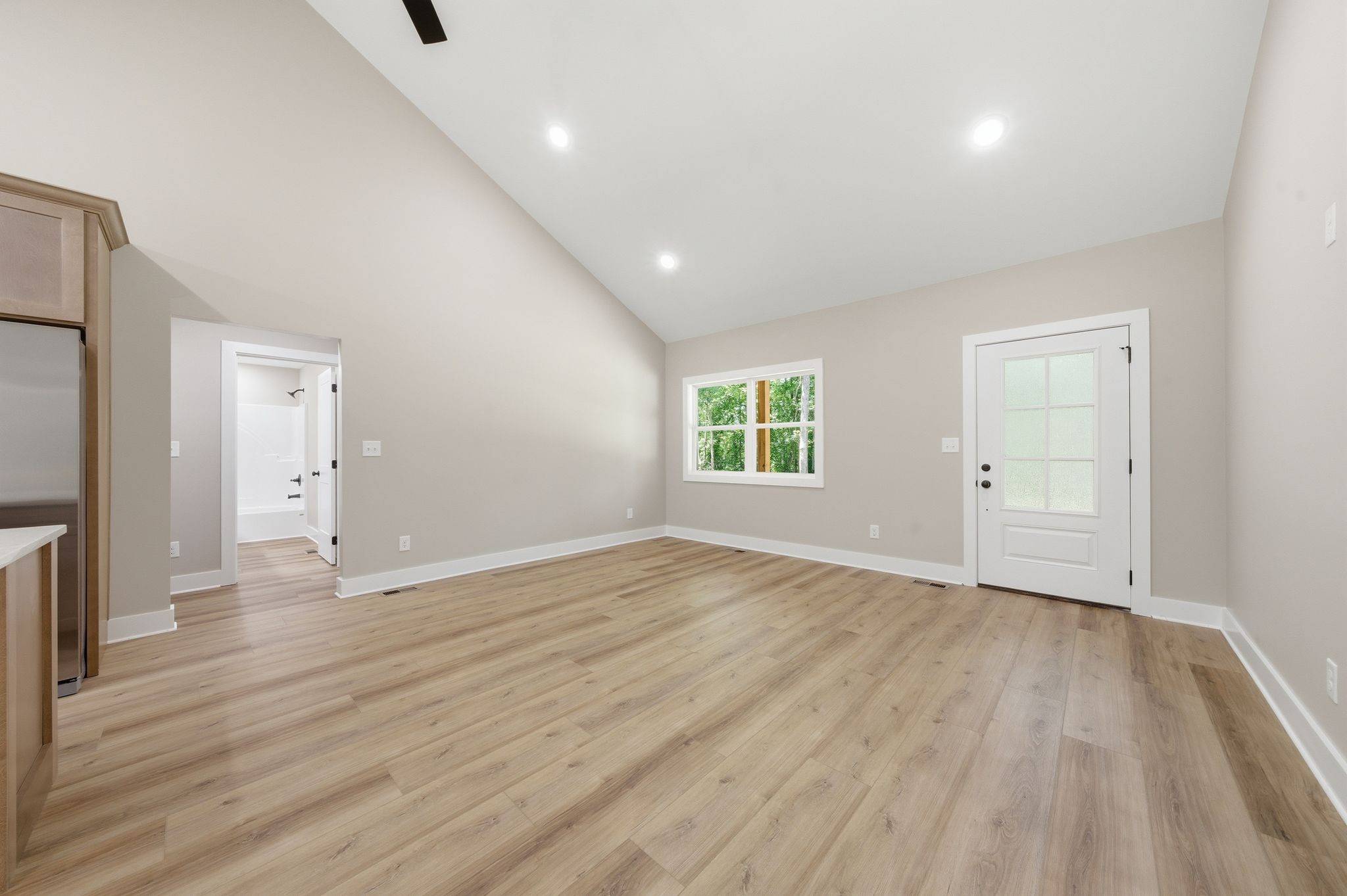 700 Hillcrest Rd, Waverly, TN 37185