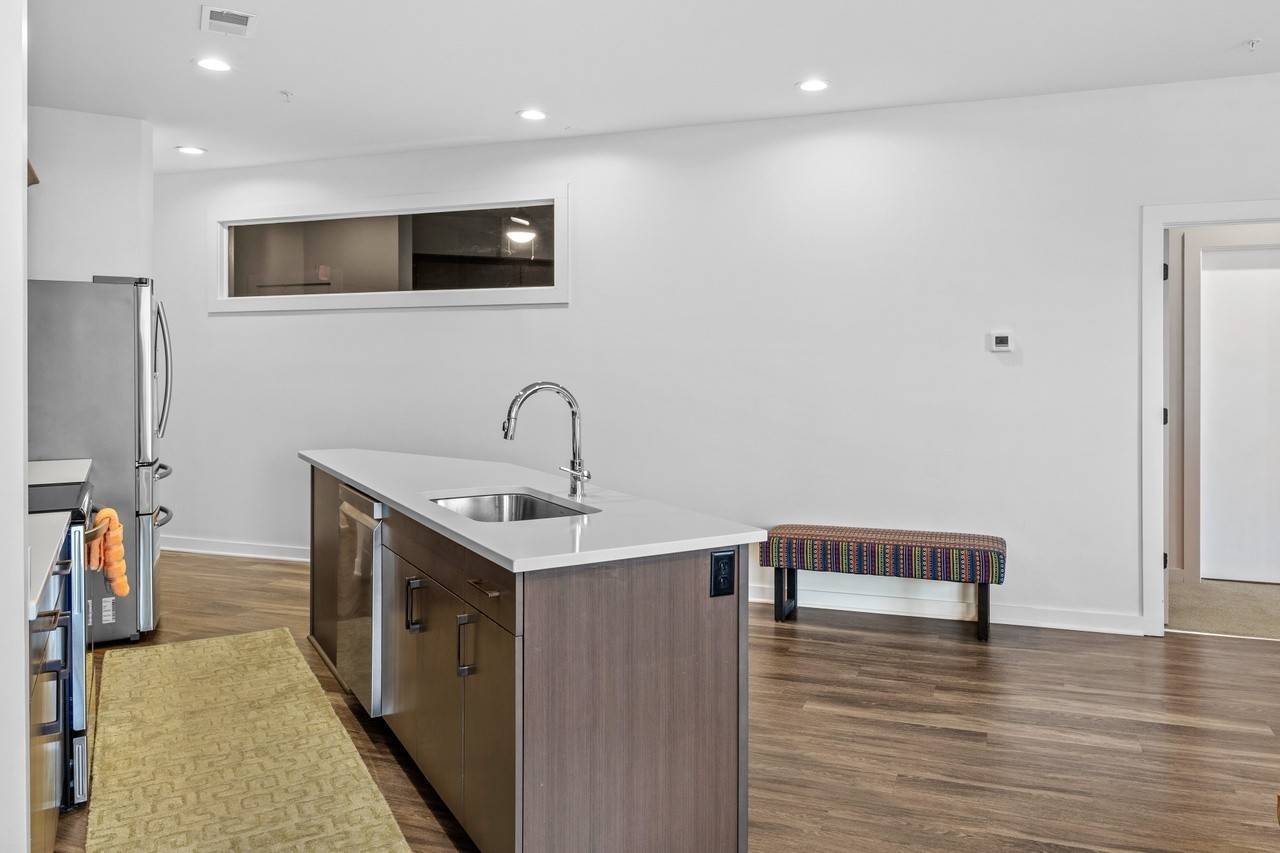 5403 Centennial Blvd #201, Nashville, TN 37209
