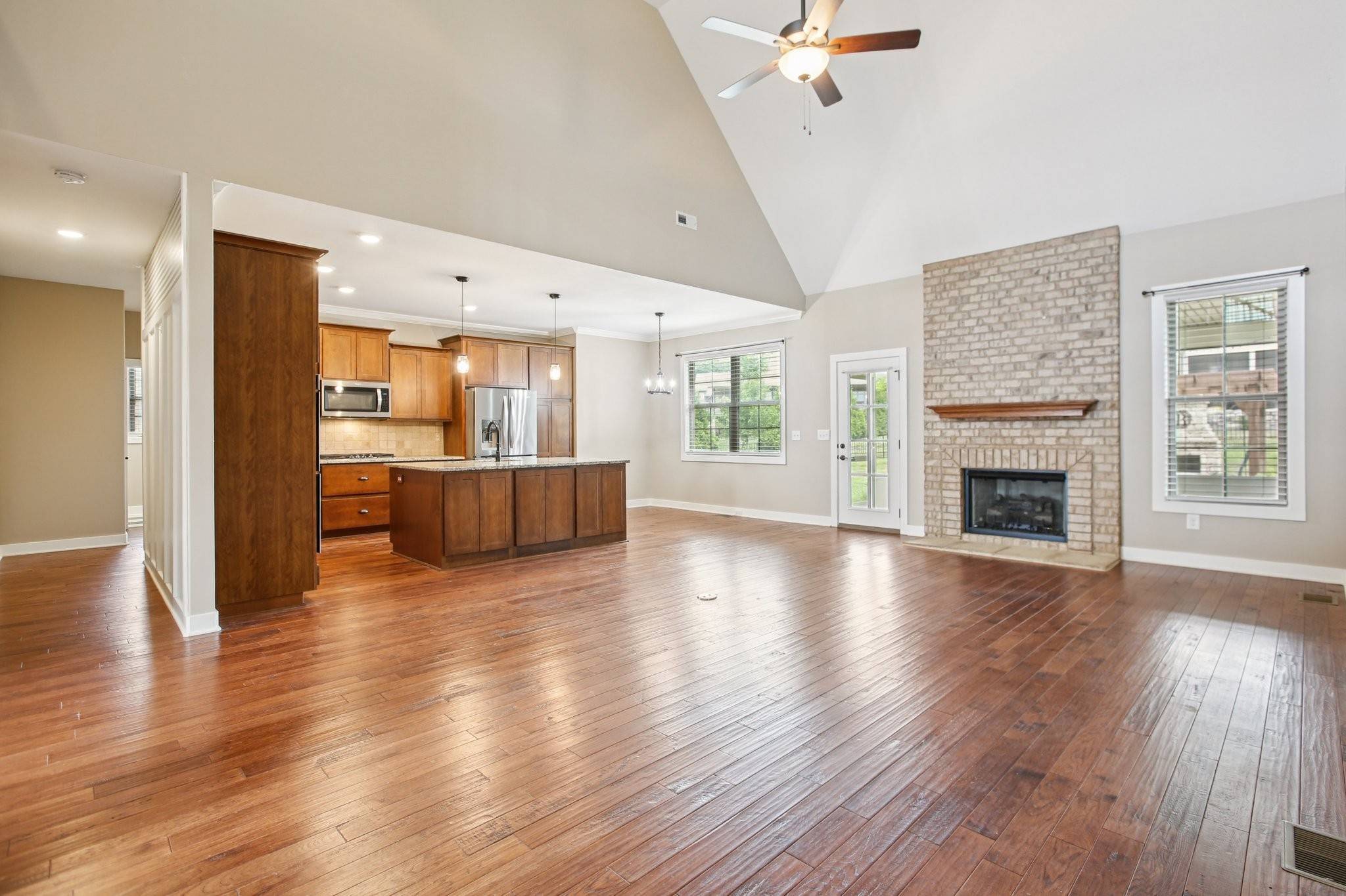 207 Manscoe Pl, Clarksville, TN 37043