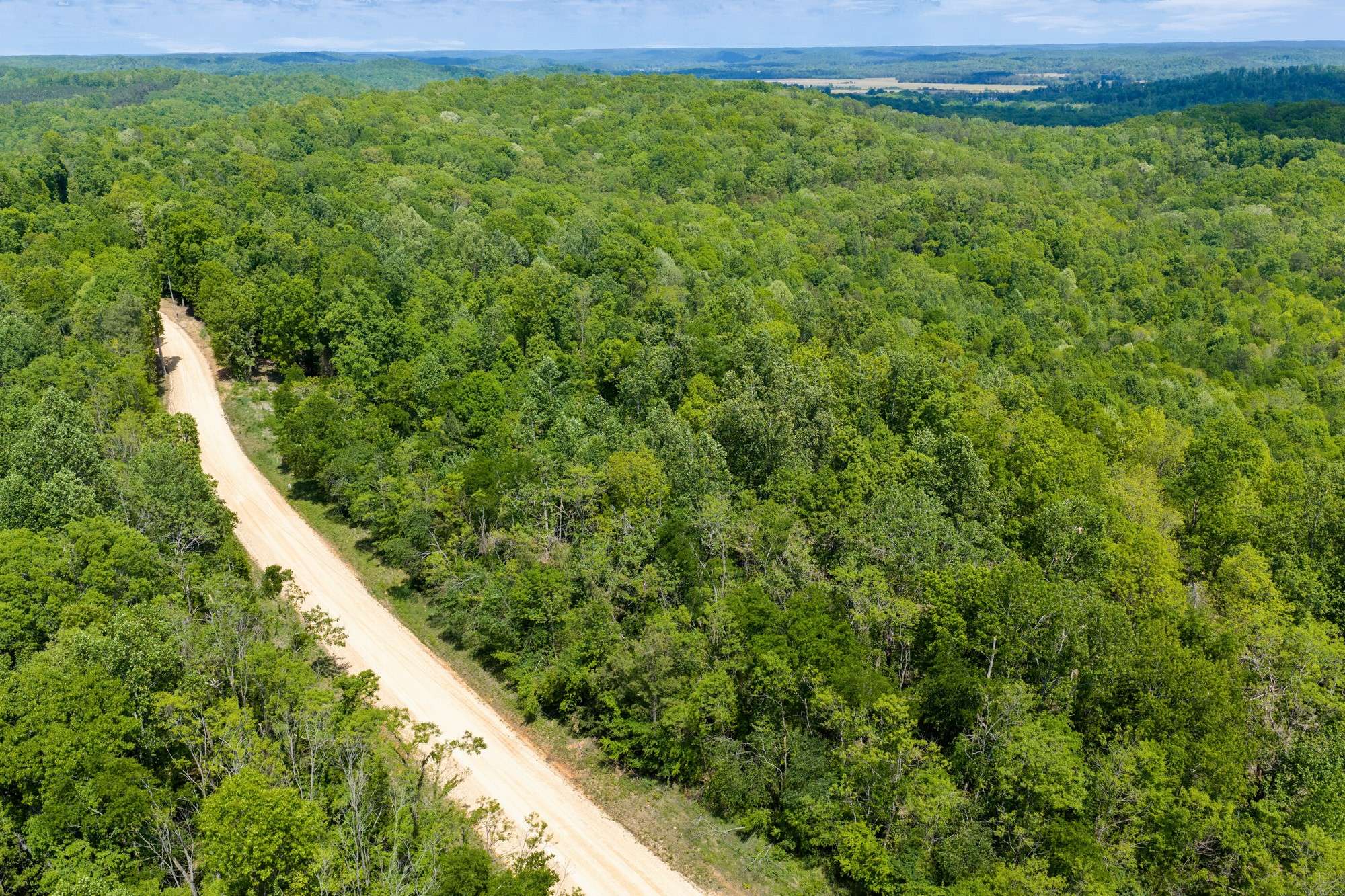 588 EAGLES NEST LANDING, Bath Springs, TN 38311