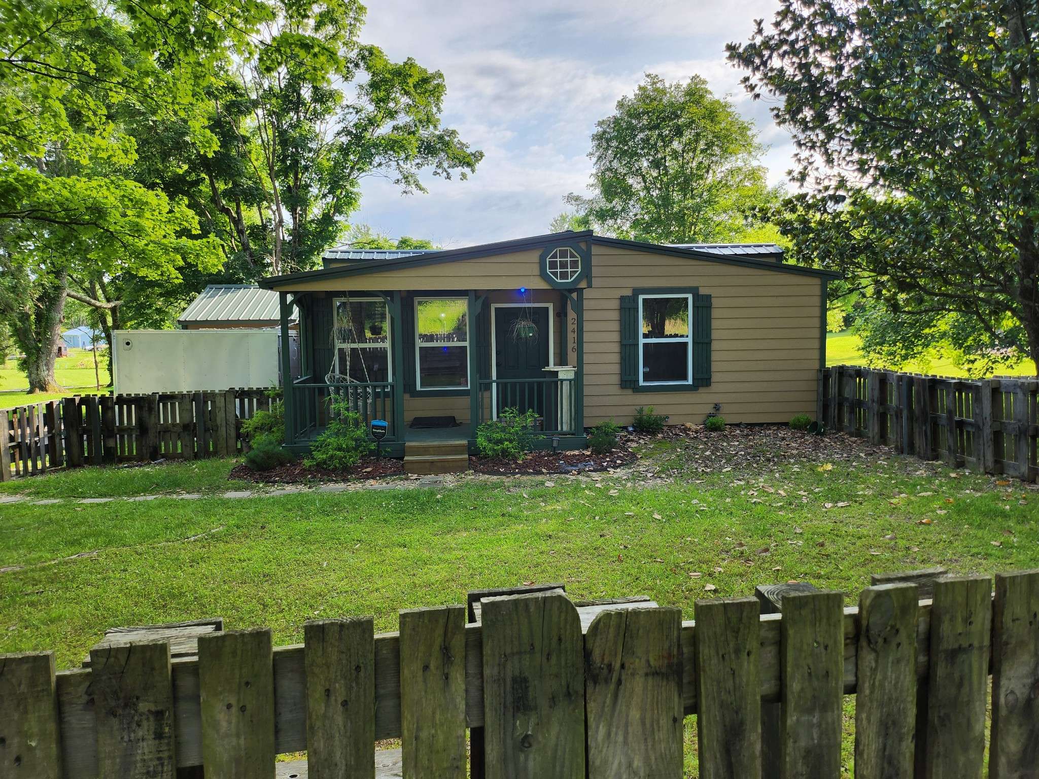 2416 Lee Dr, Pleasant View, TN 37146