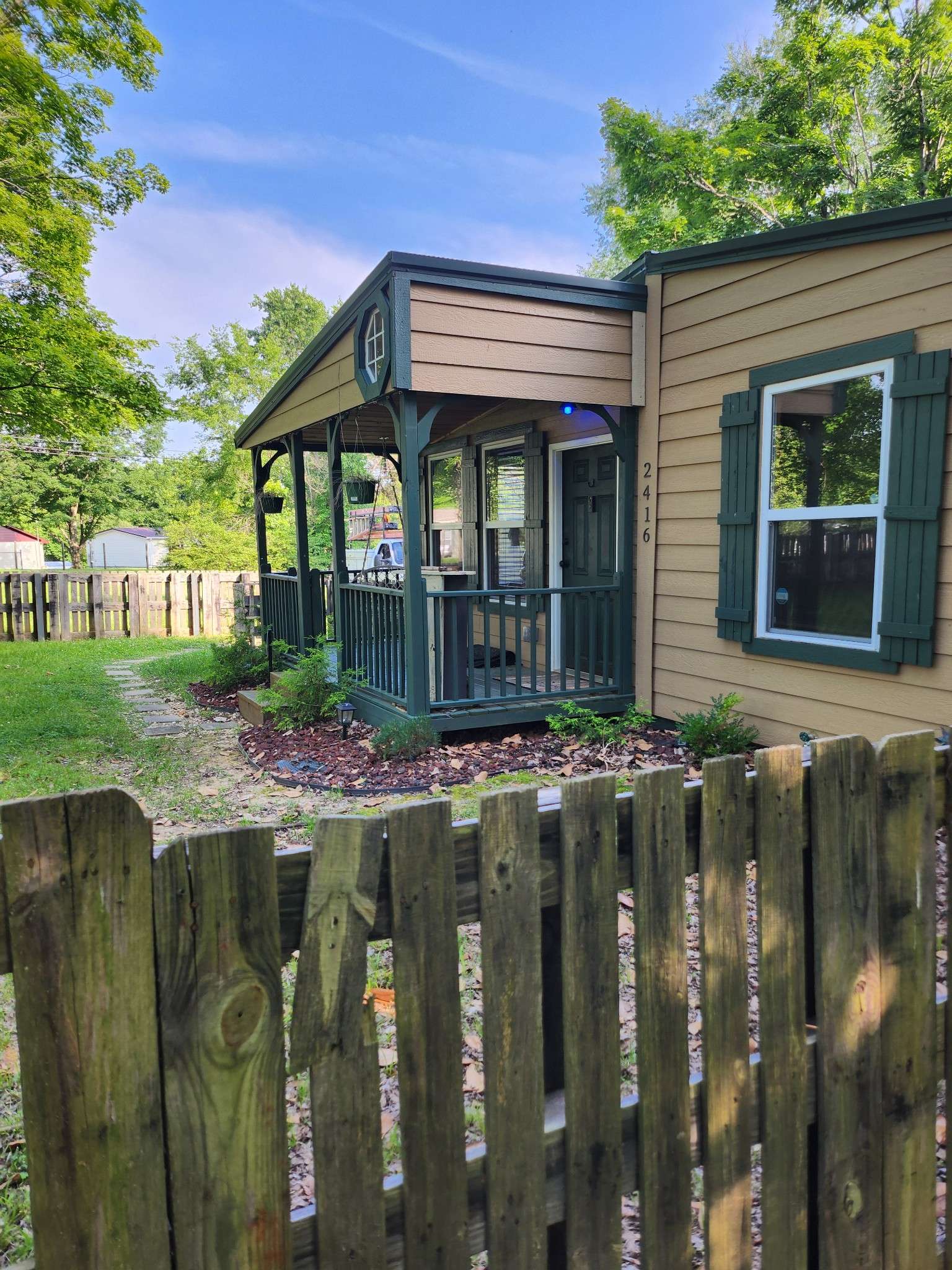 2416 Lee Dr, Pleasant View, TN 37146