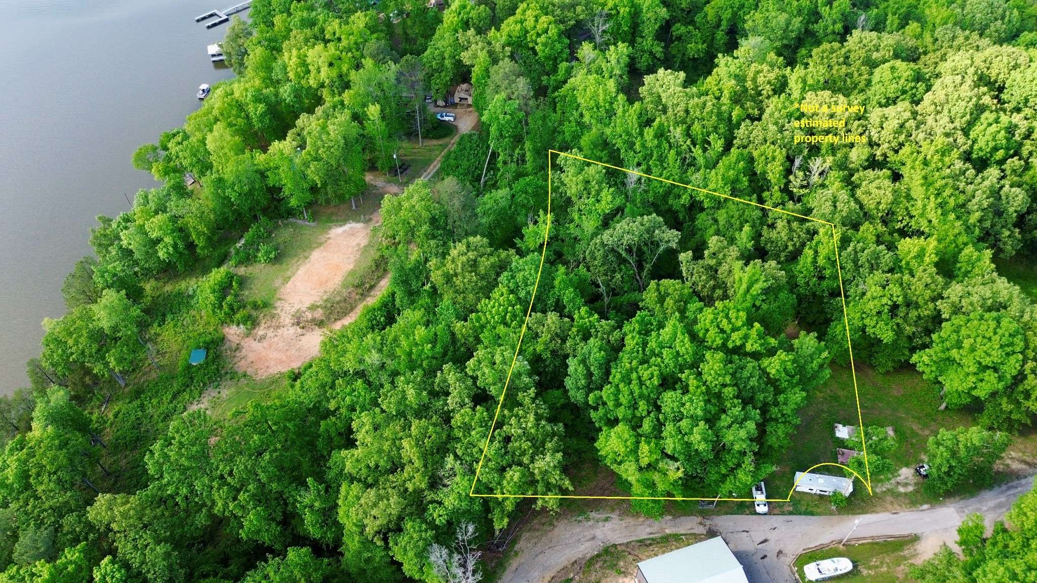 80 Lakeview Dr, Eva, TN 38333