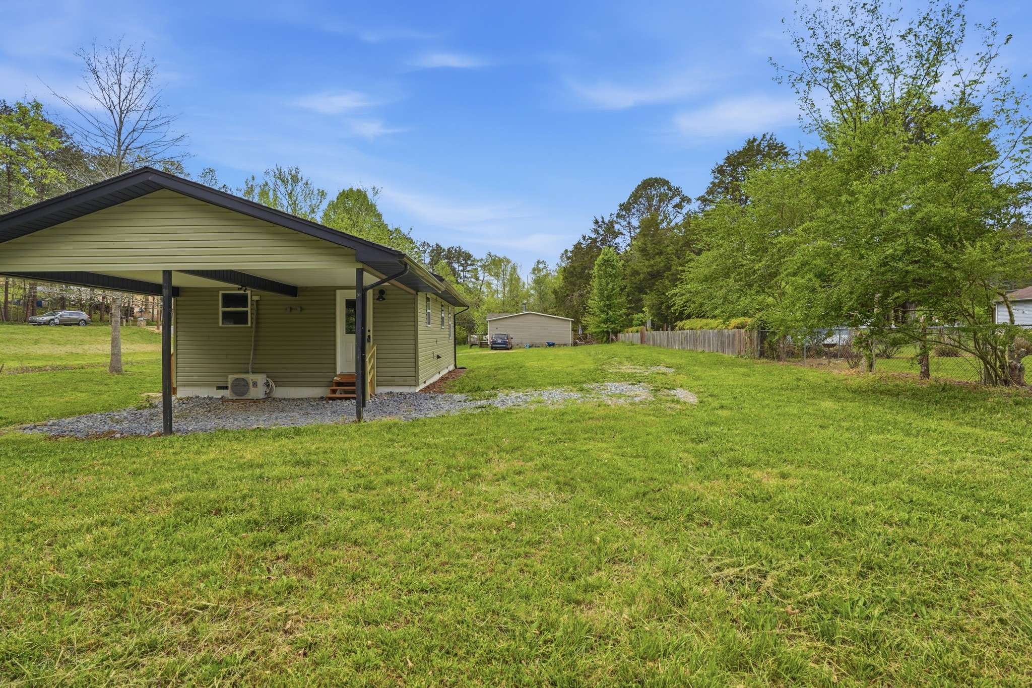 13789 Bretton Dr, Soddy Daisy, TN 37379