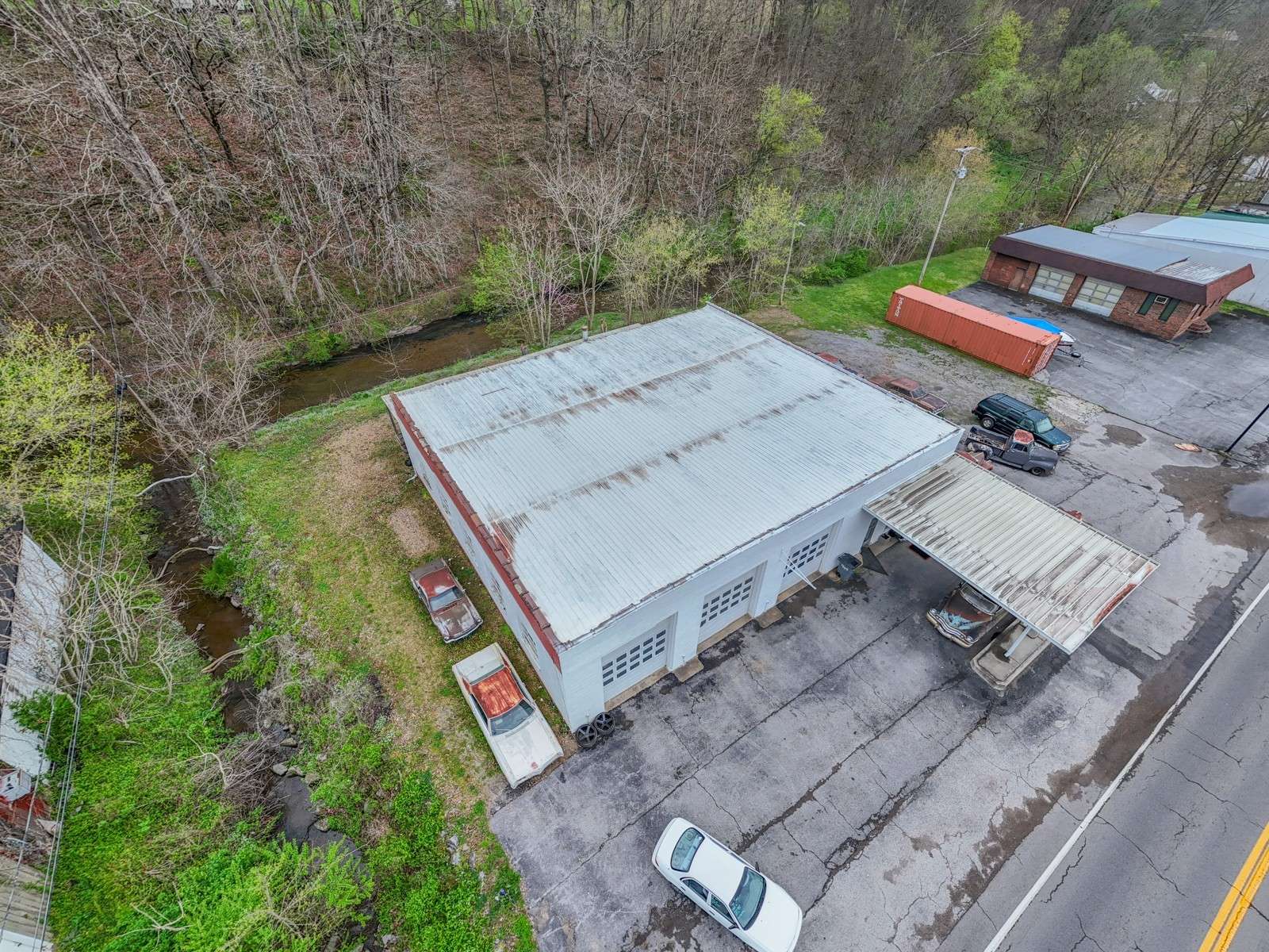 290 Main St, Red Boiling Springs, TN 37150
