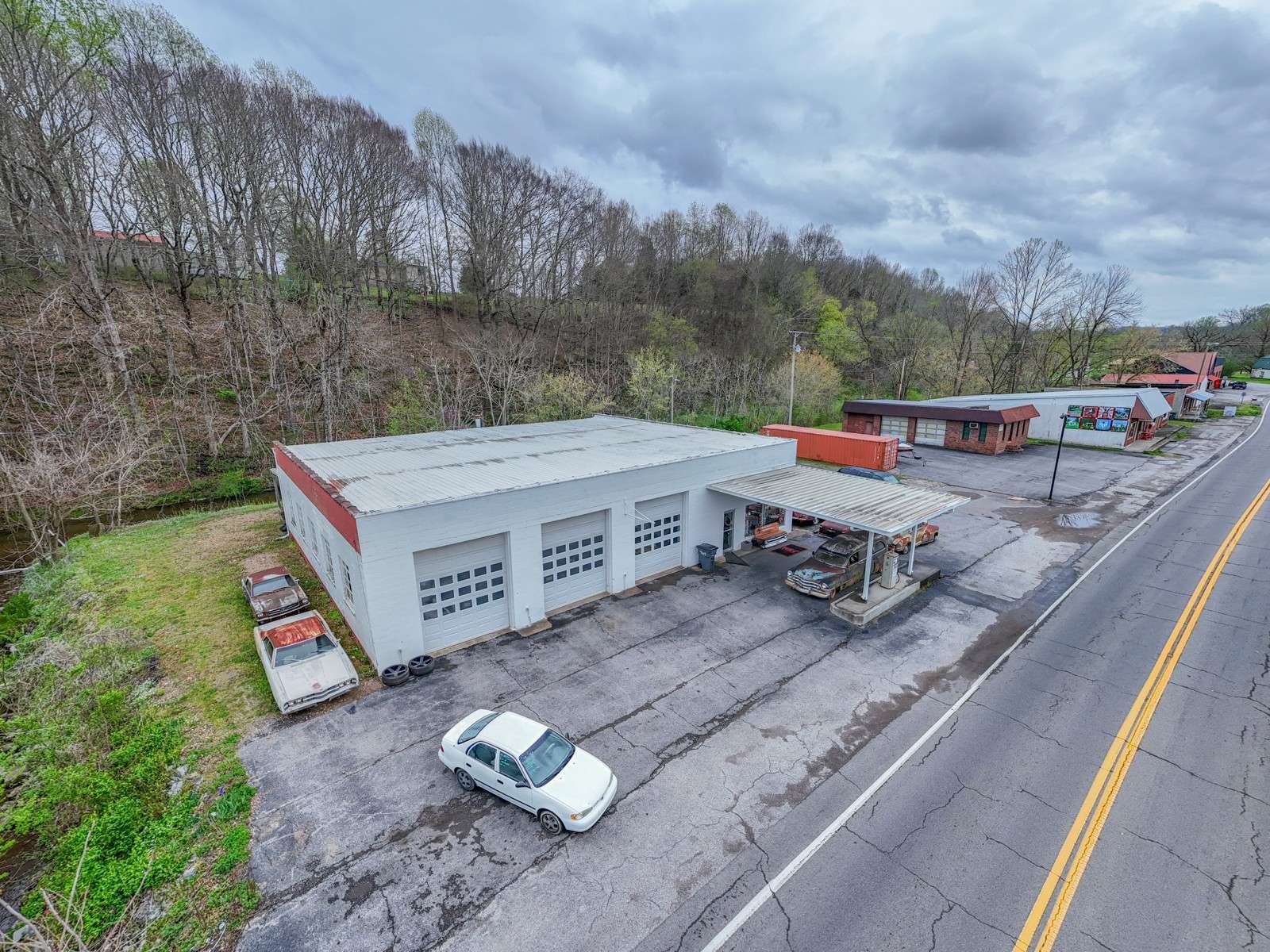 290 Main St, Red Boiling Springs, TN 37150