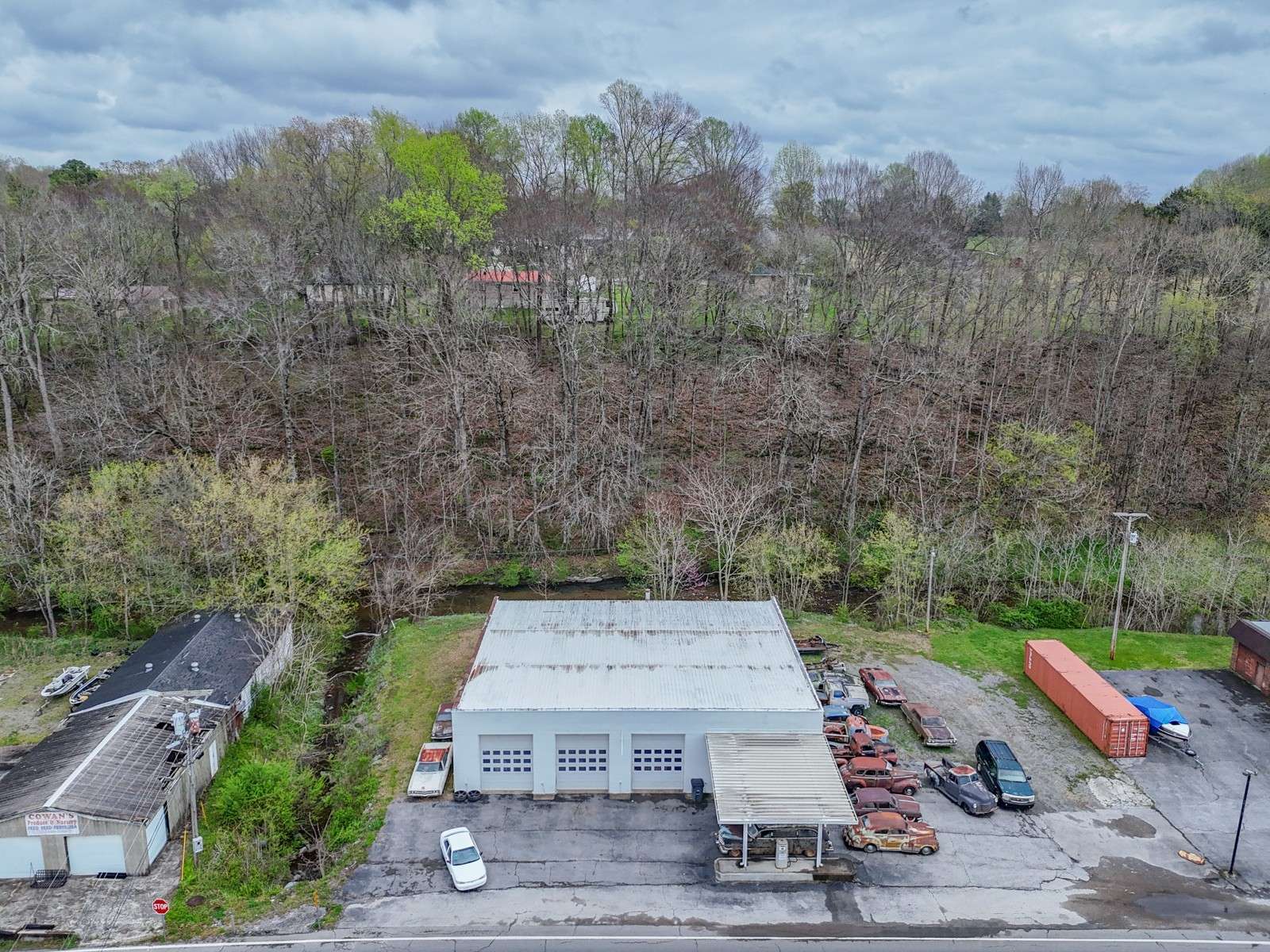 290 Main St, Red Boiling Springs, TN 37150
