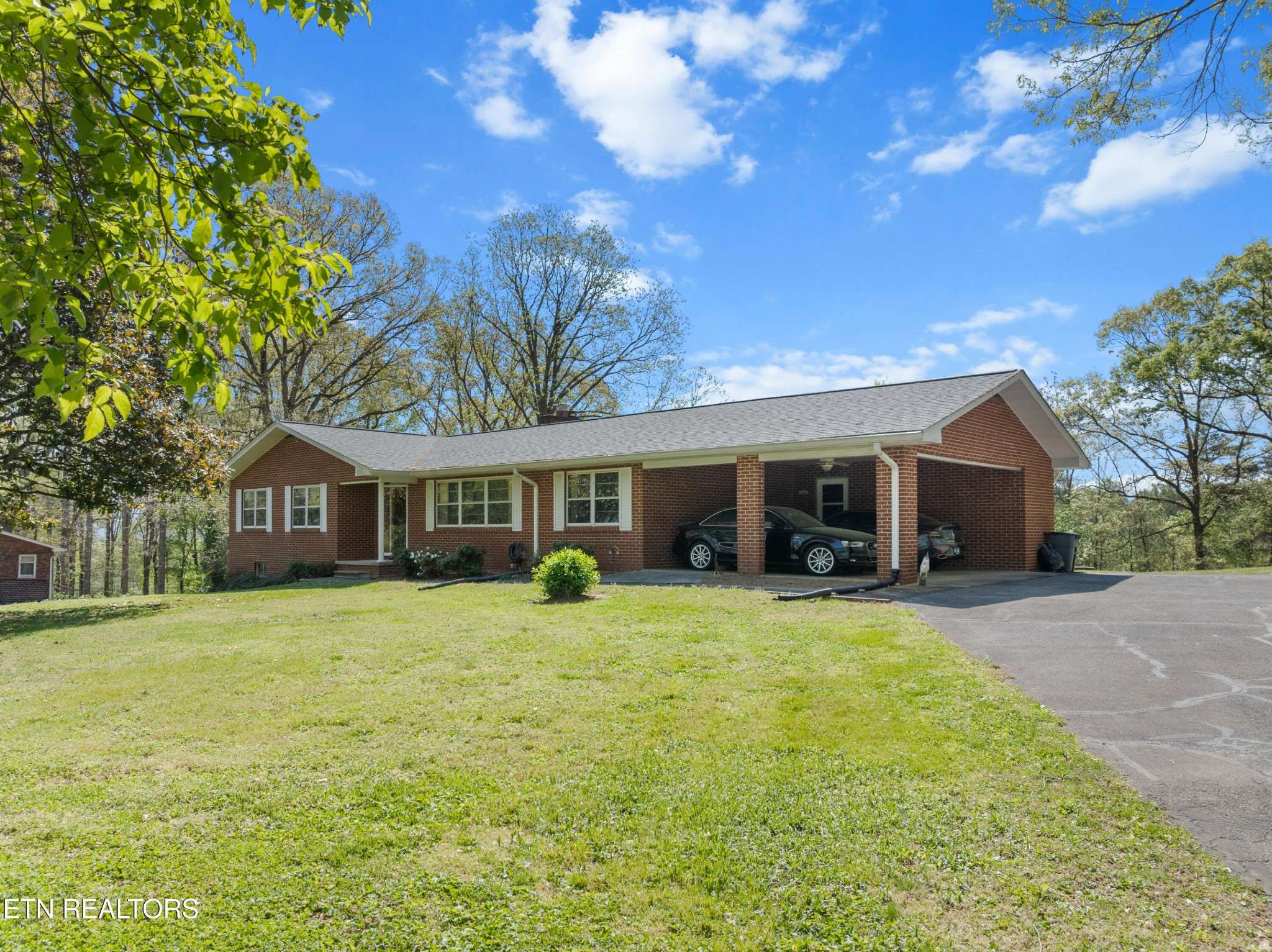148 Green Hill Drive, Vonore, TN 37885