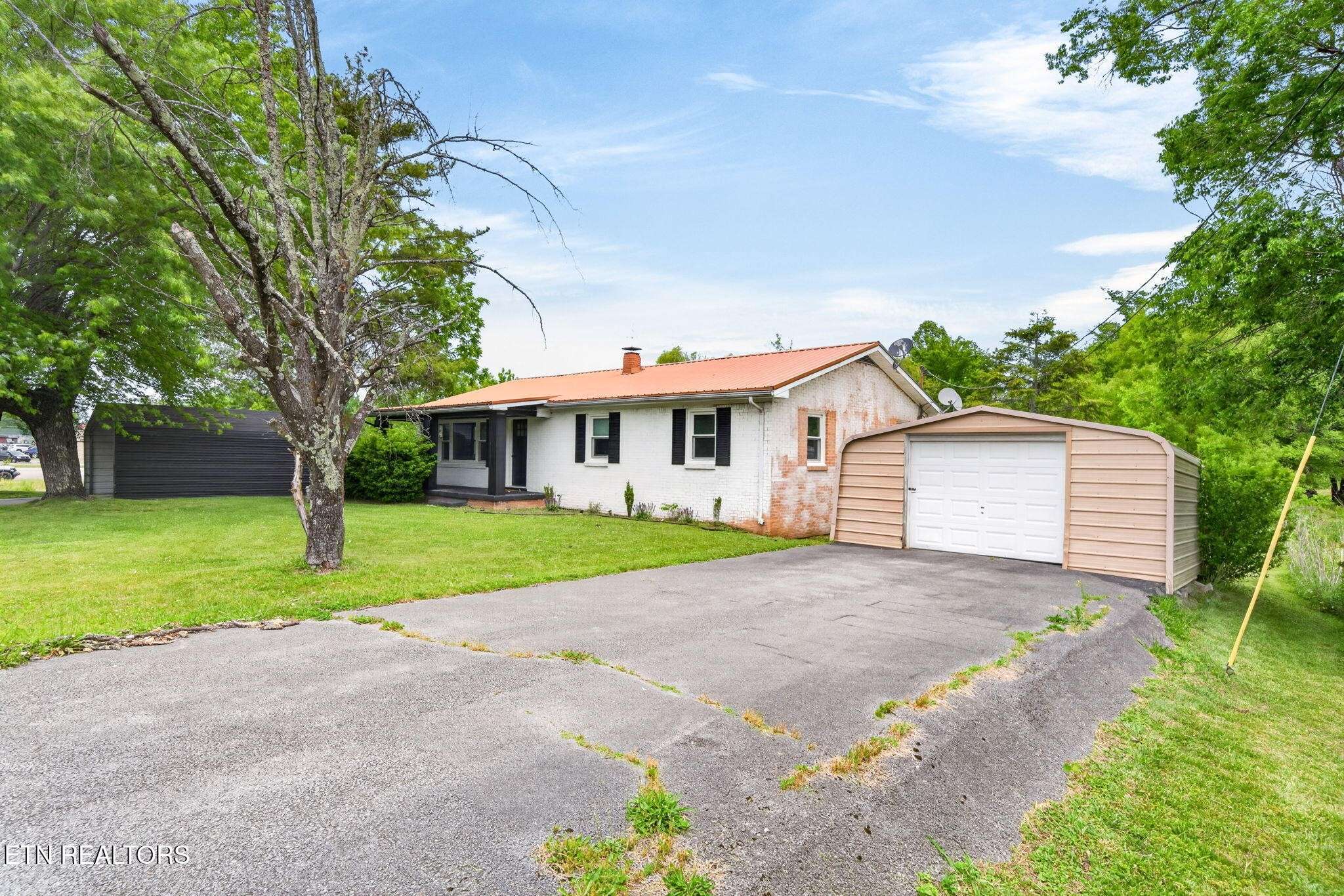 706 Industrial Drive, Monterey, TN 38574