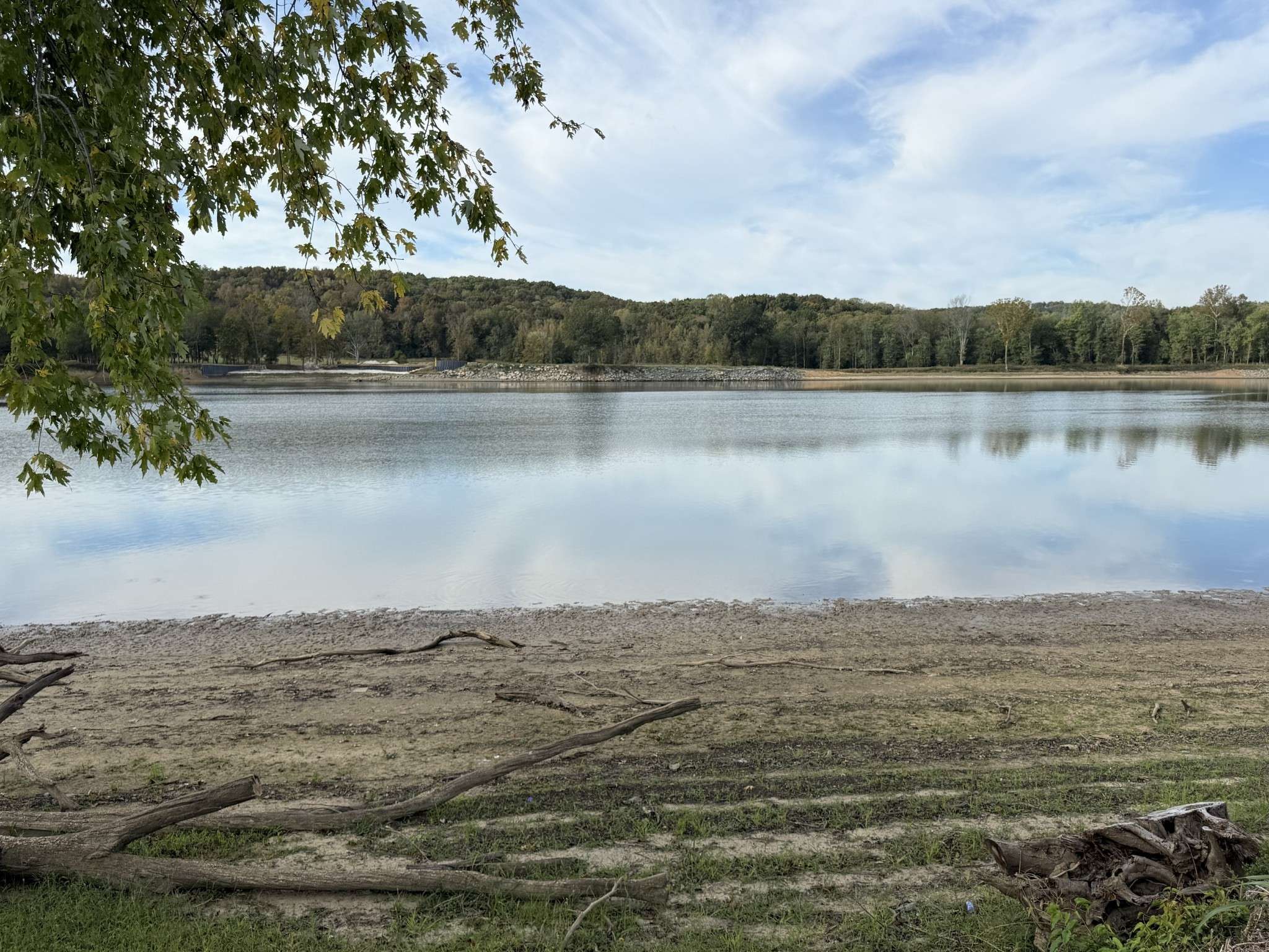 313 Hardin Bottom River Rd, Clifton, TN 38425