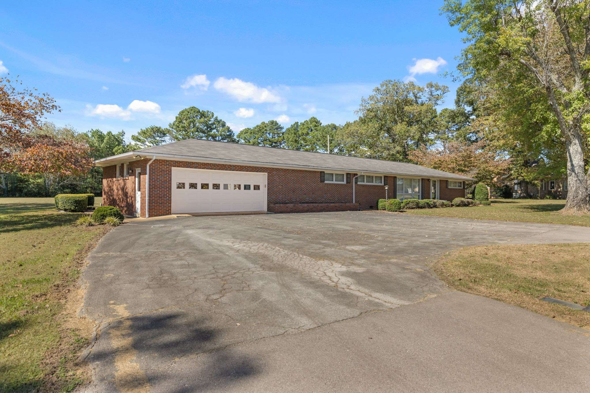 2763 Highway 43 #N, Lawrenceburg, TN 38464