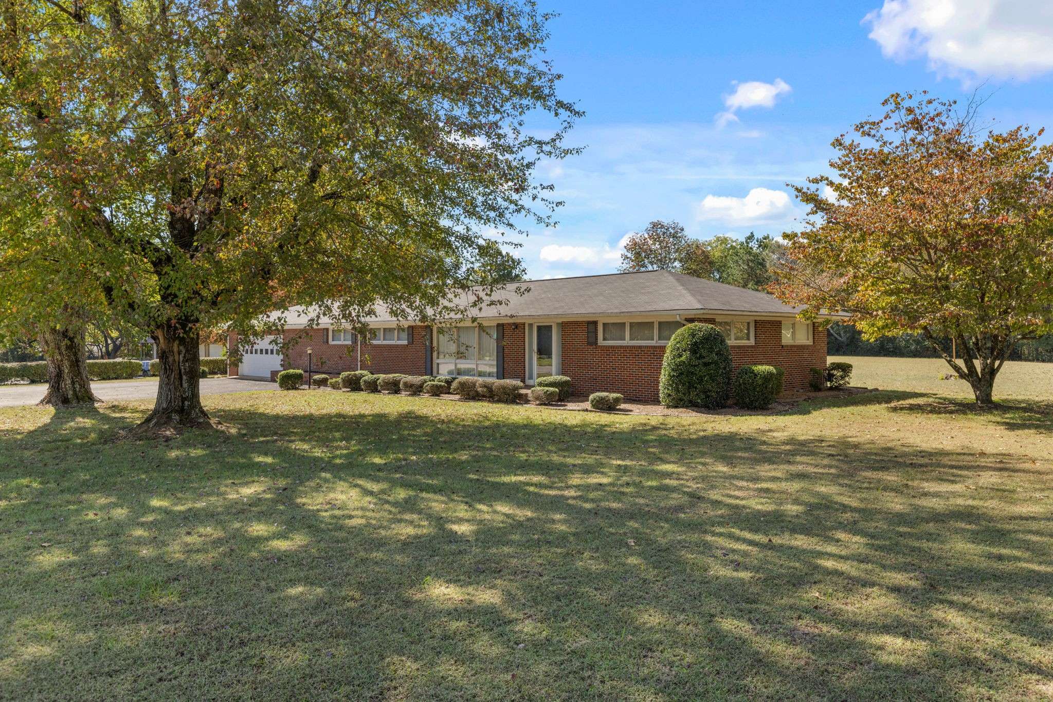 2763 Highway 43 #N, Lawrenceburg, TN 38464