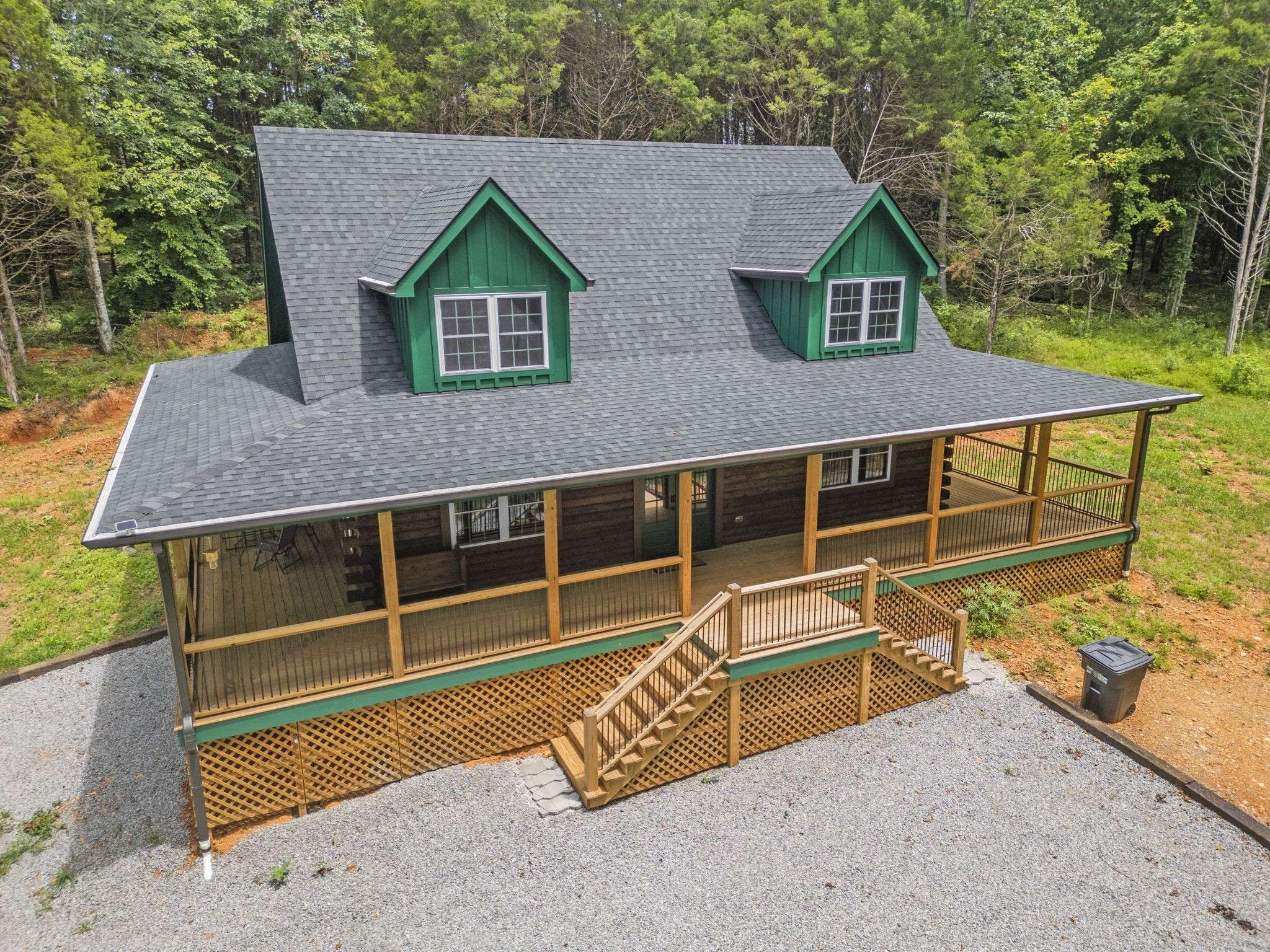 1068 Carl Perry Rd, Ashland City, TN 37015