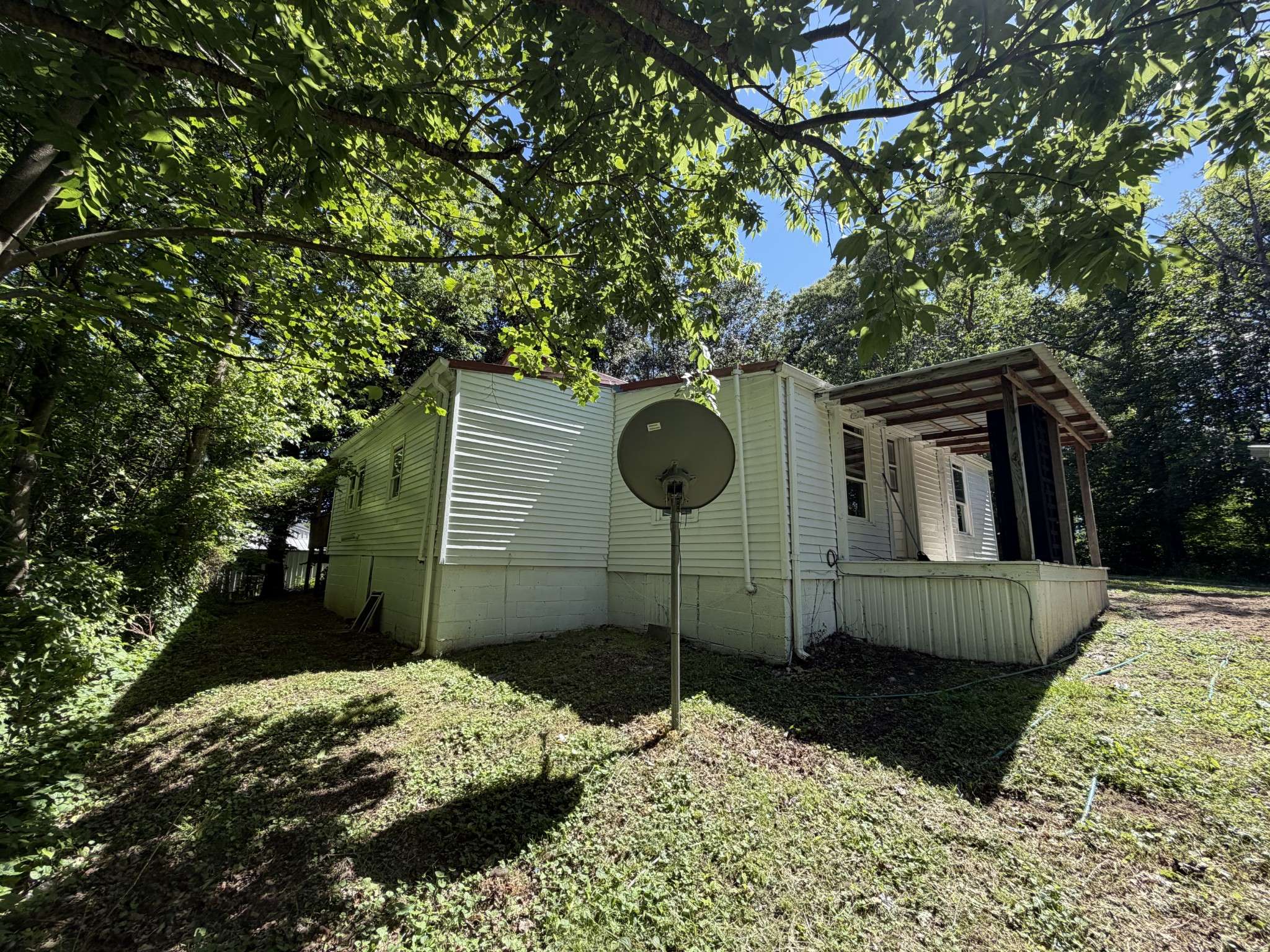 2 Wilma Ln, Chestnut Mound, TN 38552