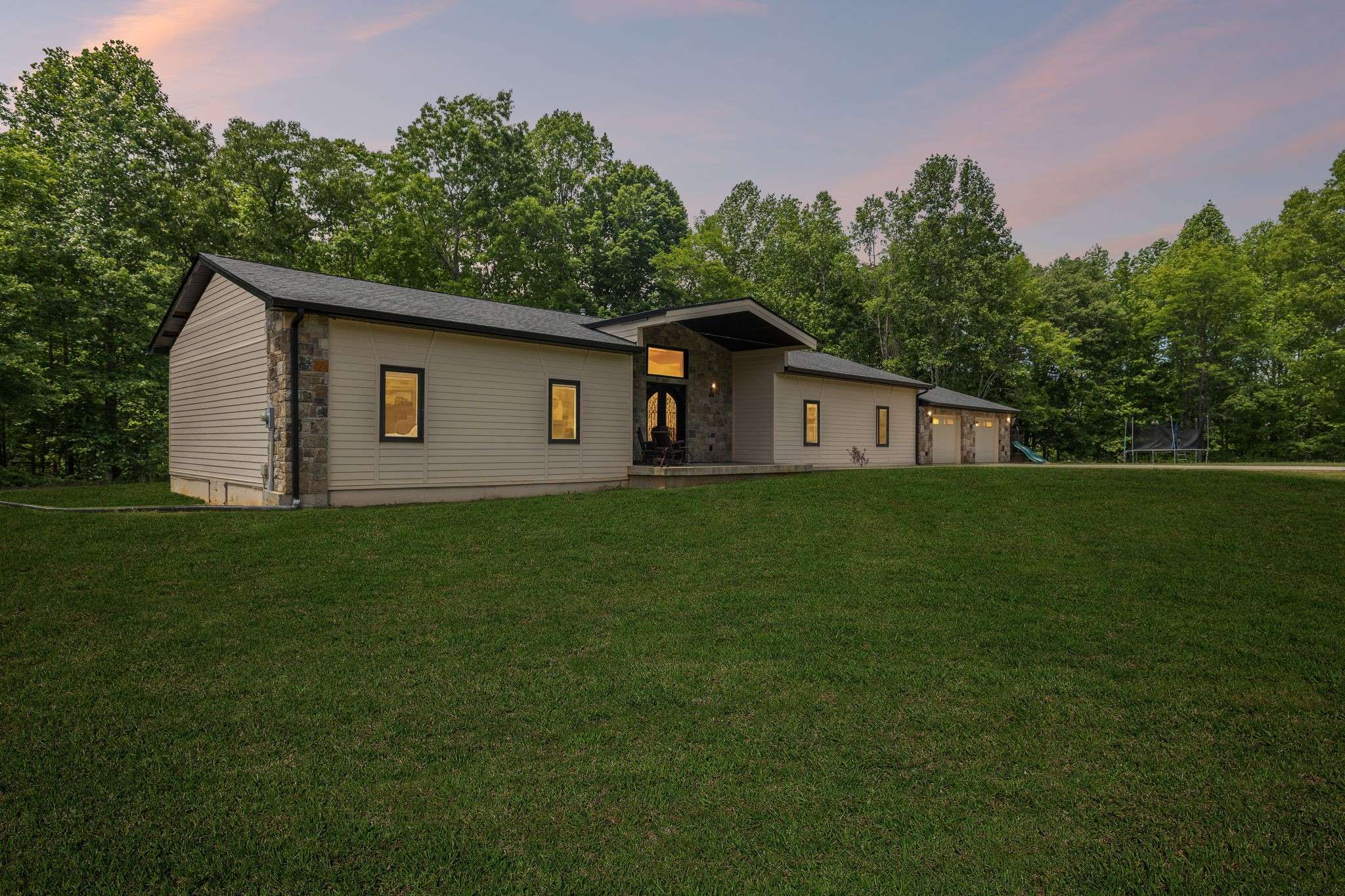 1500 Jackson Point Rd, Sewanee, TN 37375