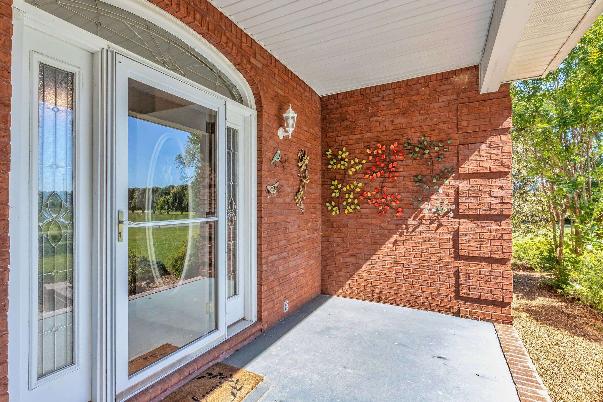 2828 Bains Rd #E, Hillsboro, TN 37342