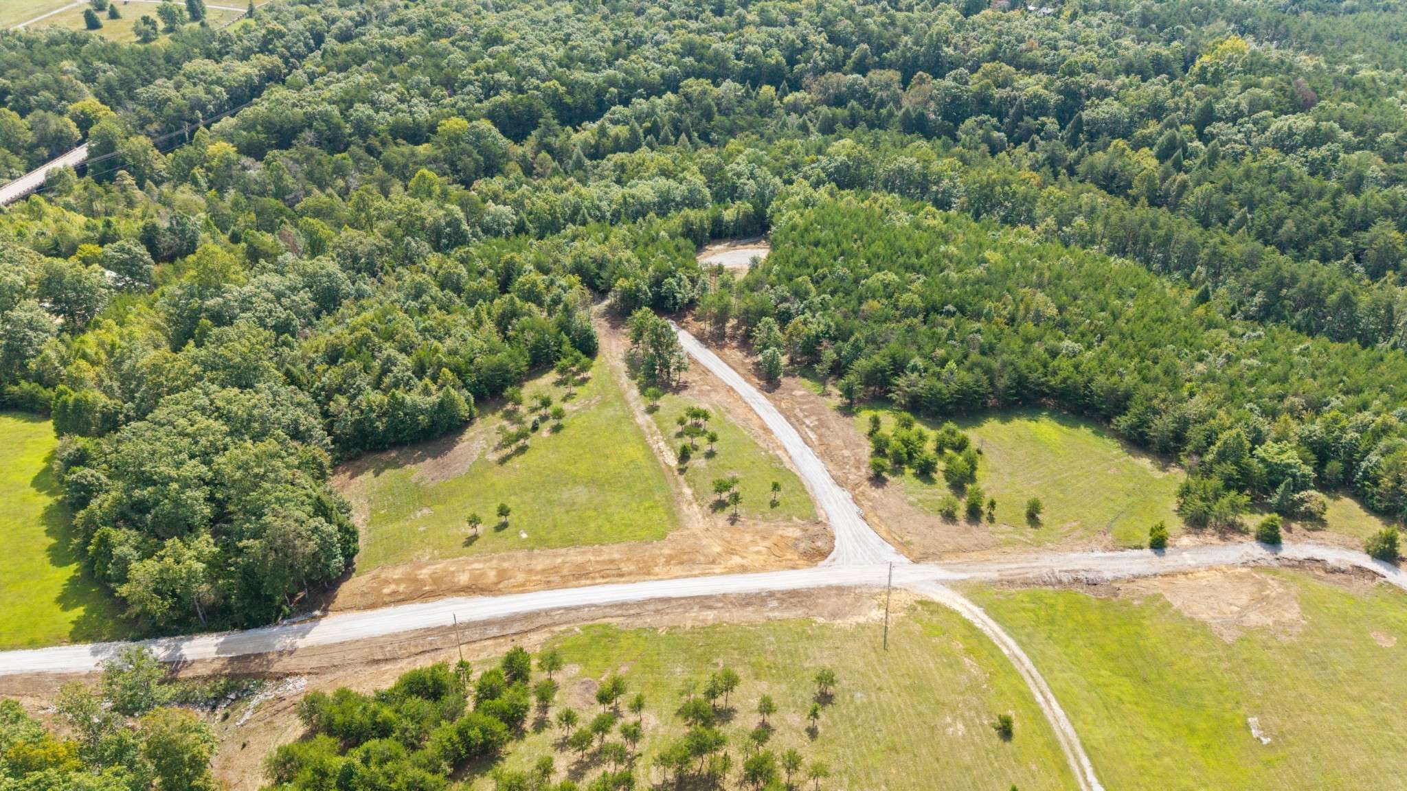 54 Creekview Ln, Altamont, TN 37301