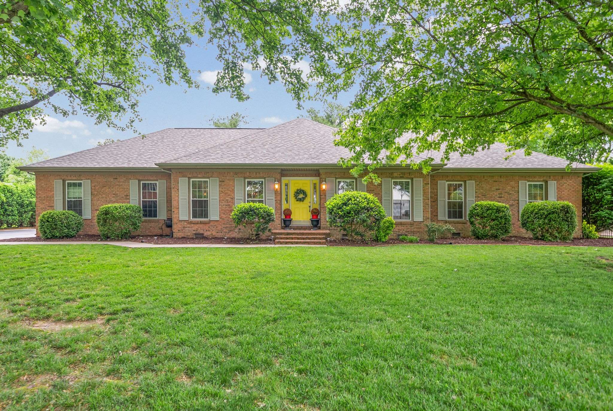 219 Fairfax Ave, Hopkinsville, KY 42240