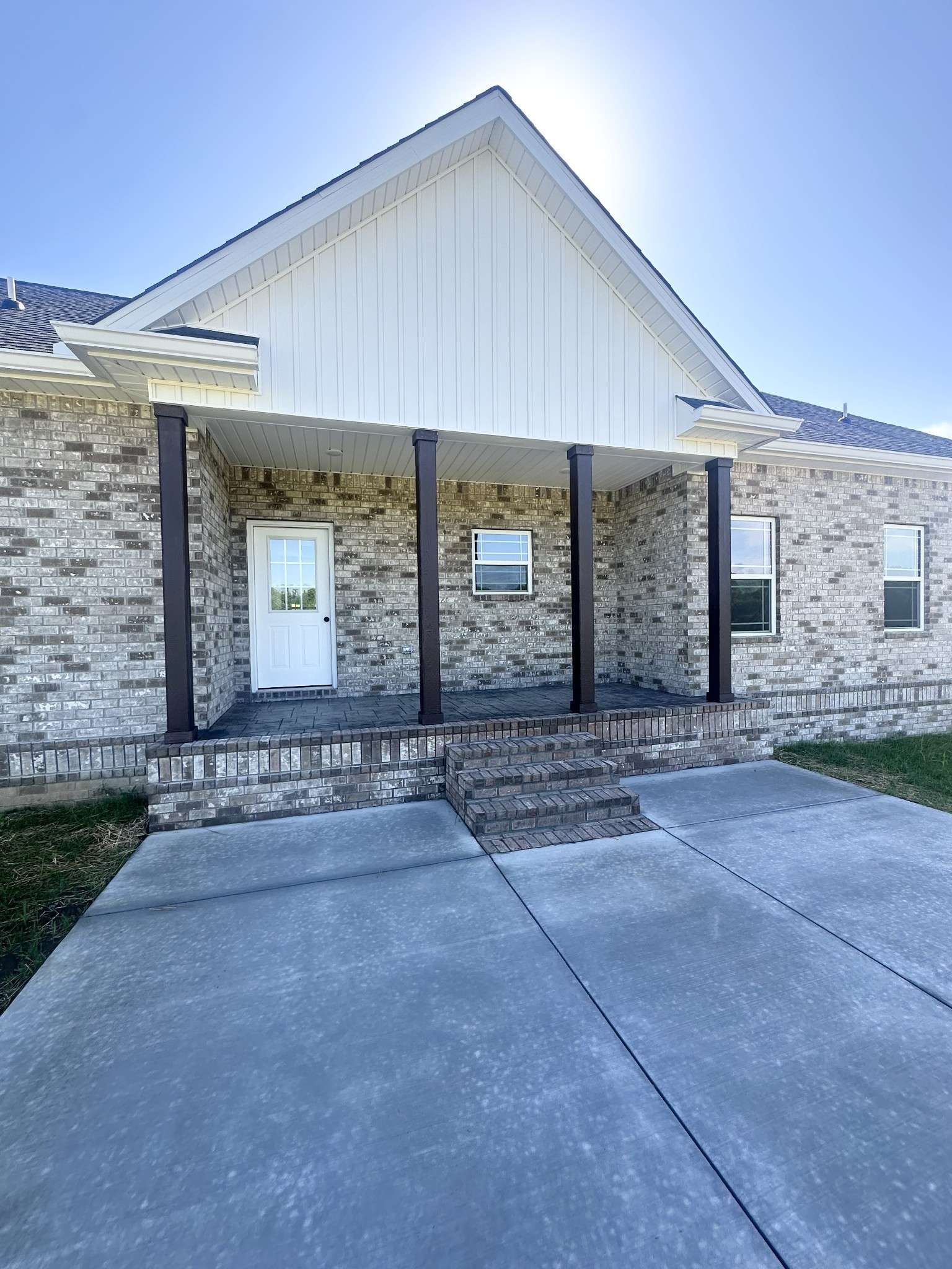 2220 HWY 141 N, Hartsville, TN 37074