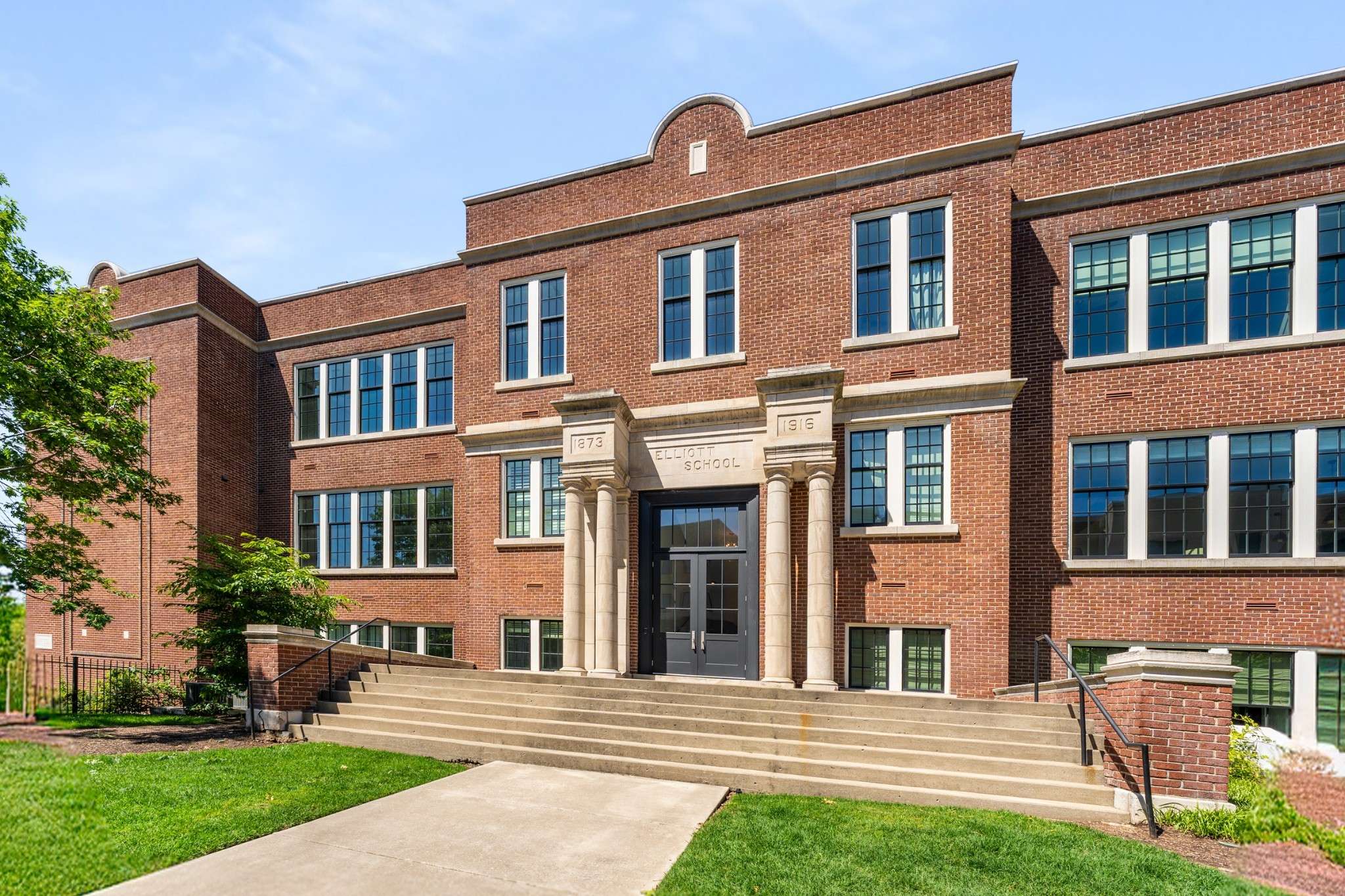 601 Madison St #210, Nashville, TN 37208