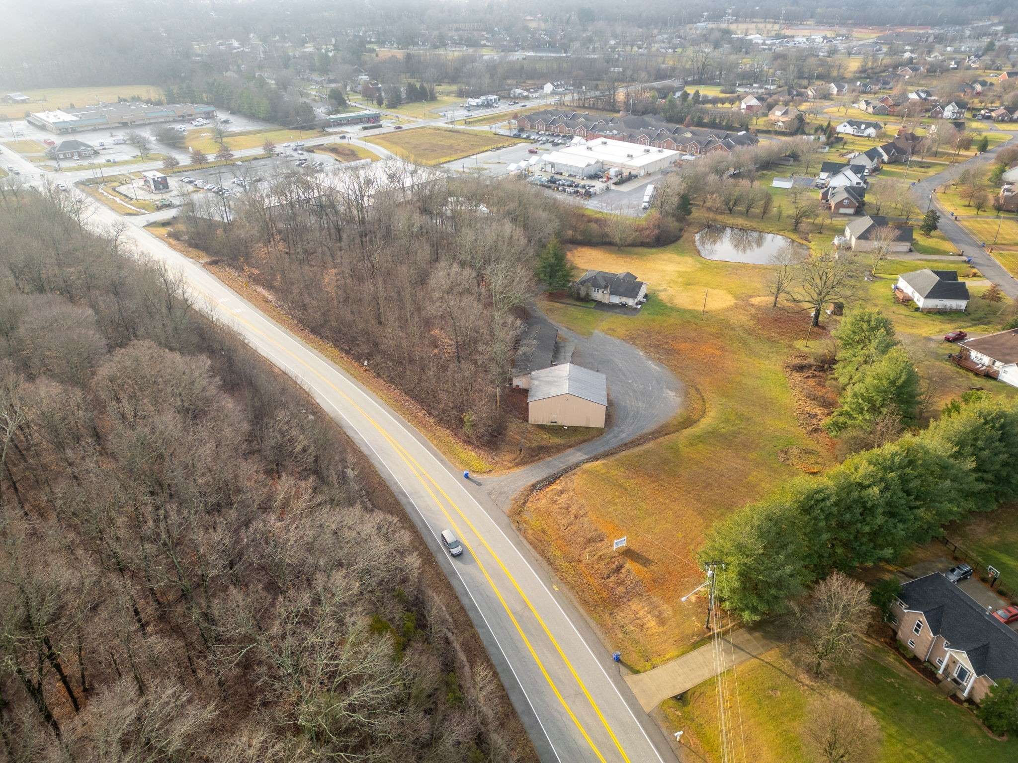 232 Raymond Hirsch Pkwy, White House, TN 37188