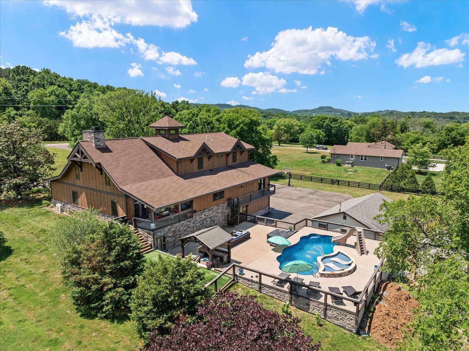 2030 Williams Rd, Nolensville, TN 37135