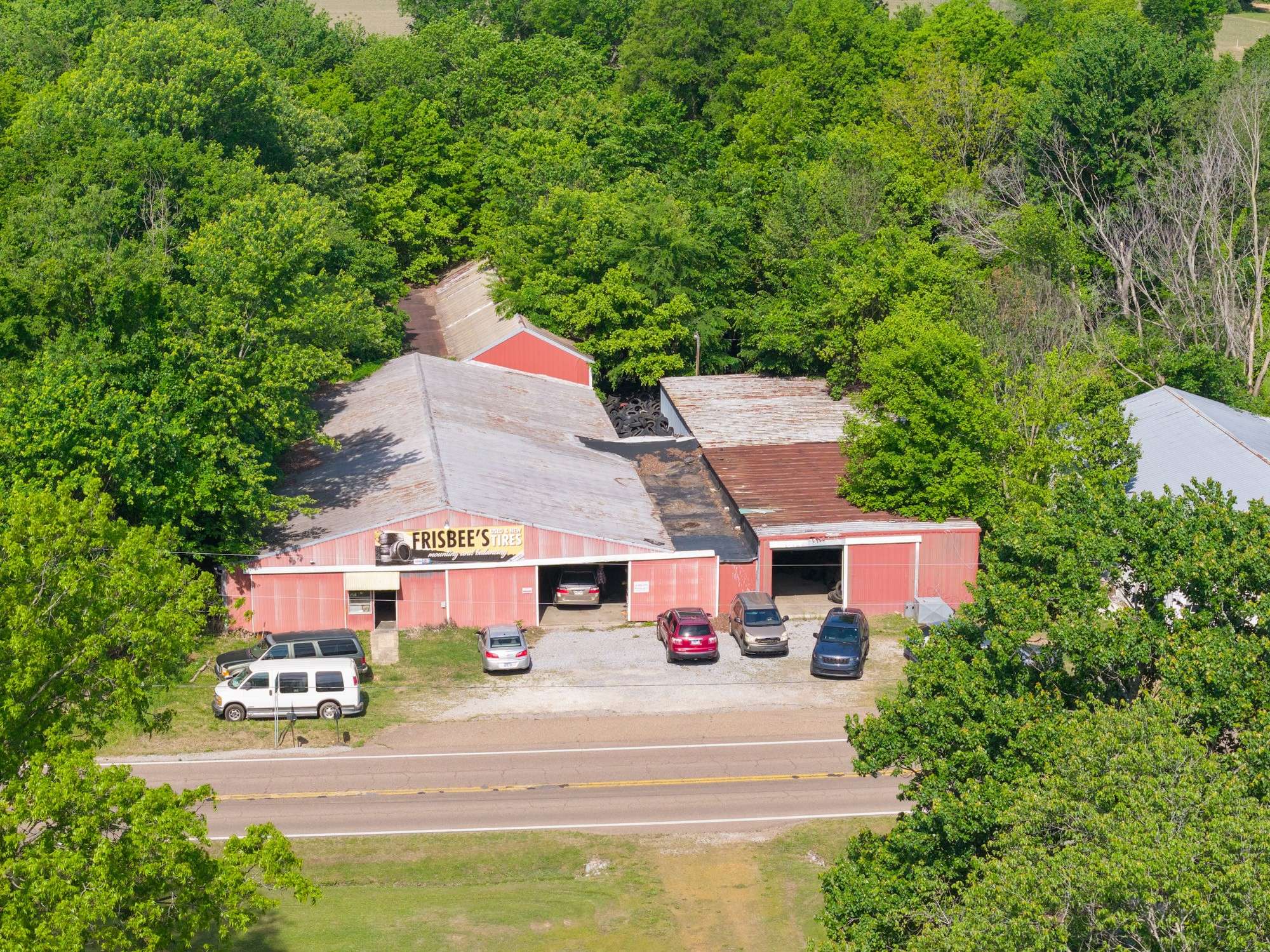 13685 HWY 641 N, Puryear, TN 38251