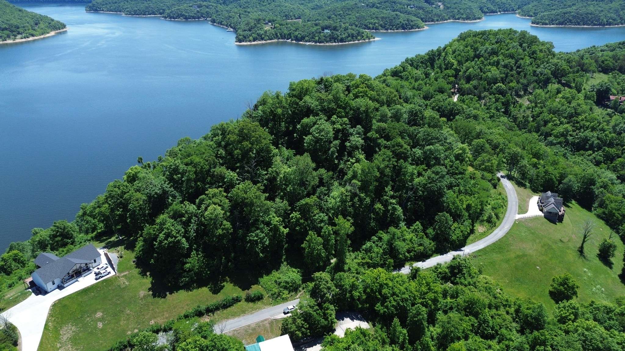 705 Harbor Pointe Dr, Silver Point, TN 38582