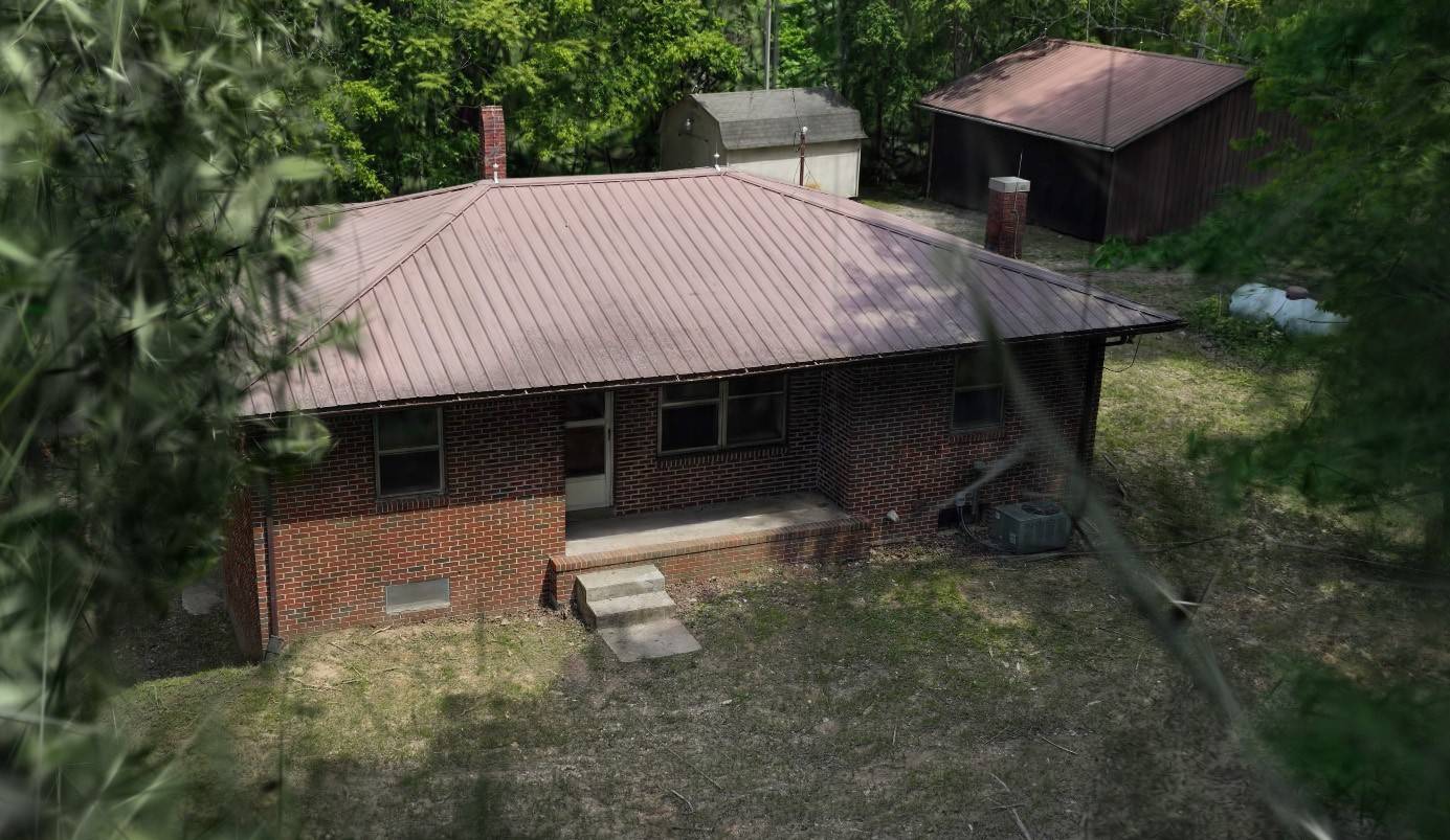 935 Sugar Tree Knob Rd, Liberty, TN 37095