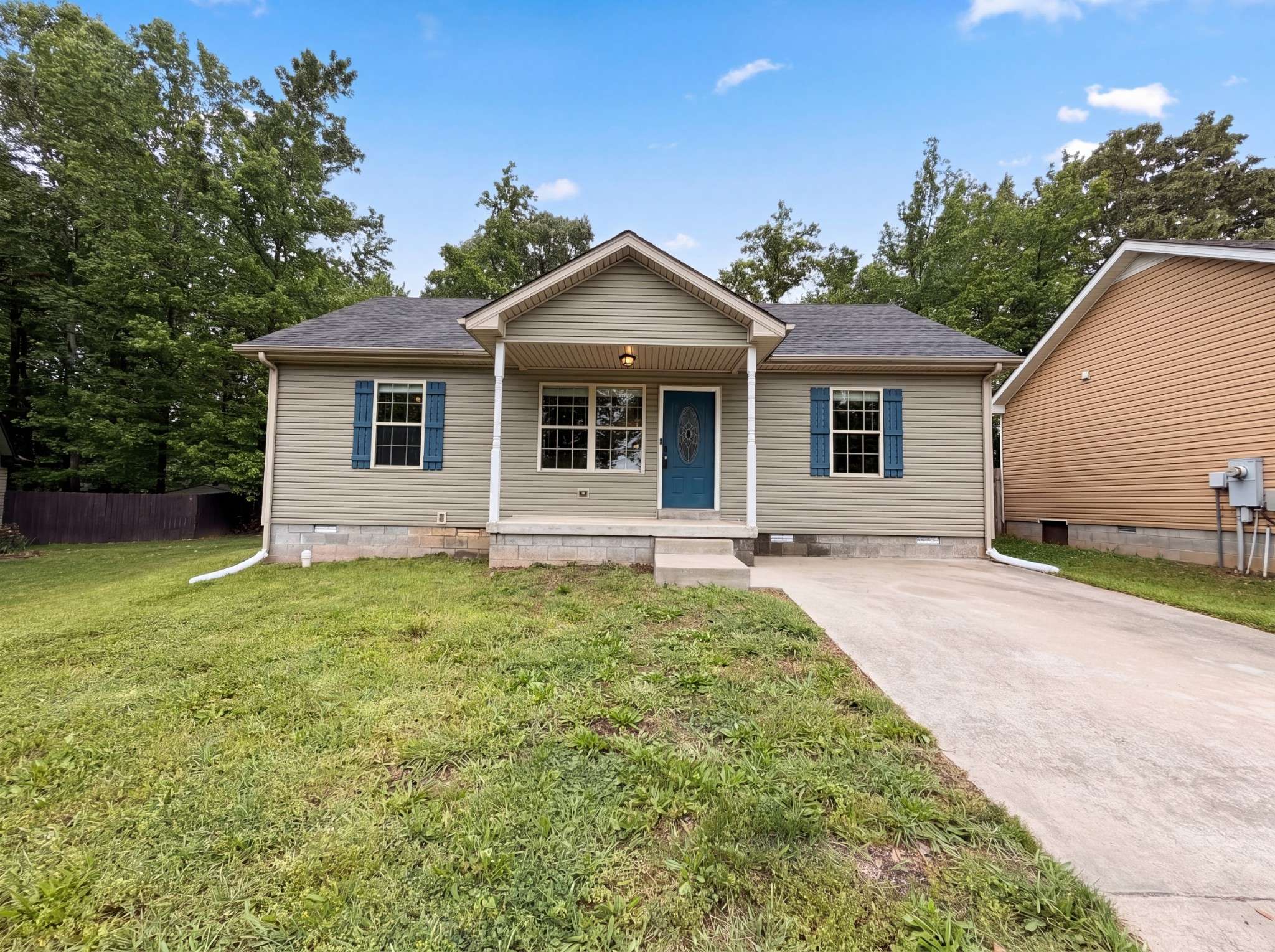 741 Inver Ln, Clarksville, TN 37042