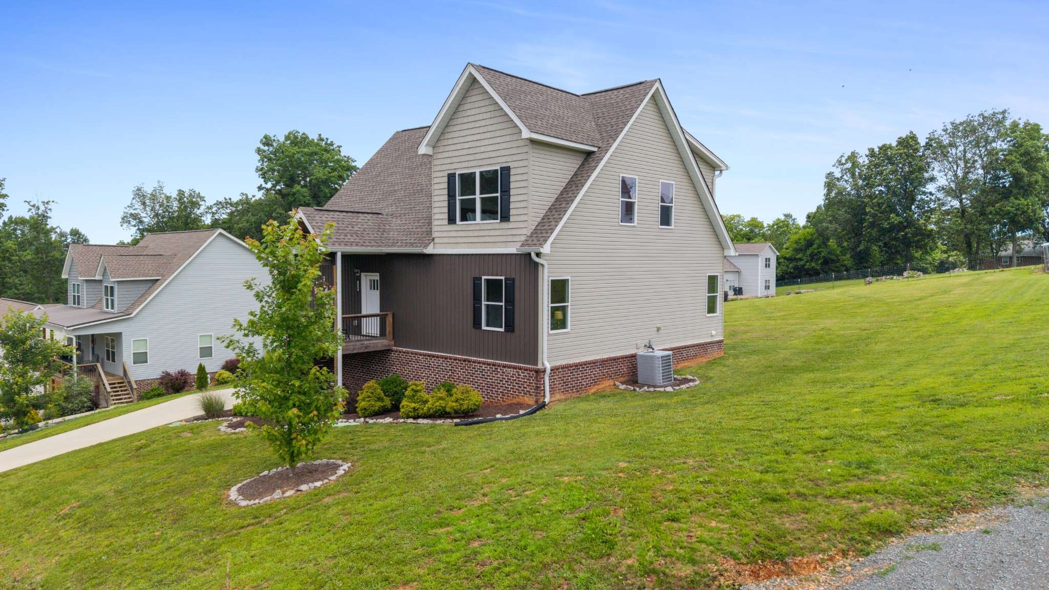 155 Surrey Lane #NE, Cleveland, TN 37312