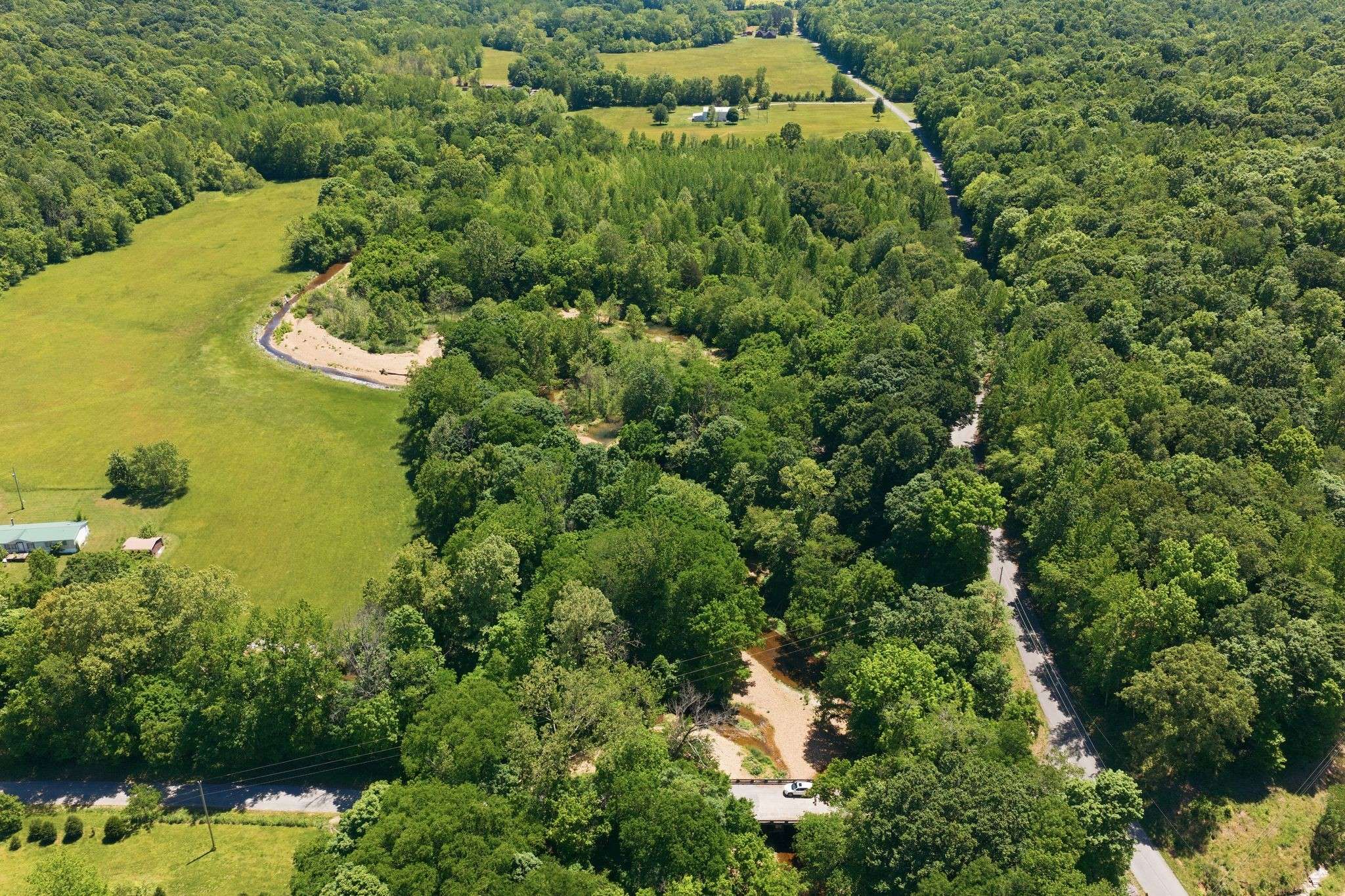 1490 Upper Standing Rock Rd, Dover, TN 37058